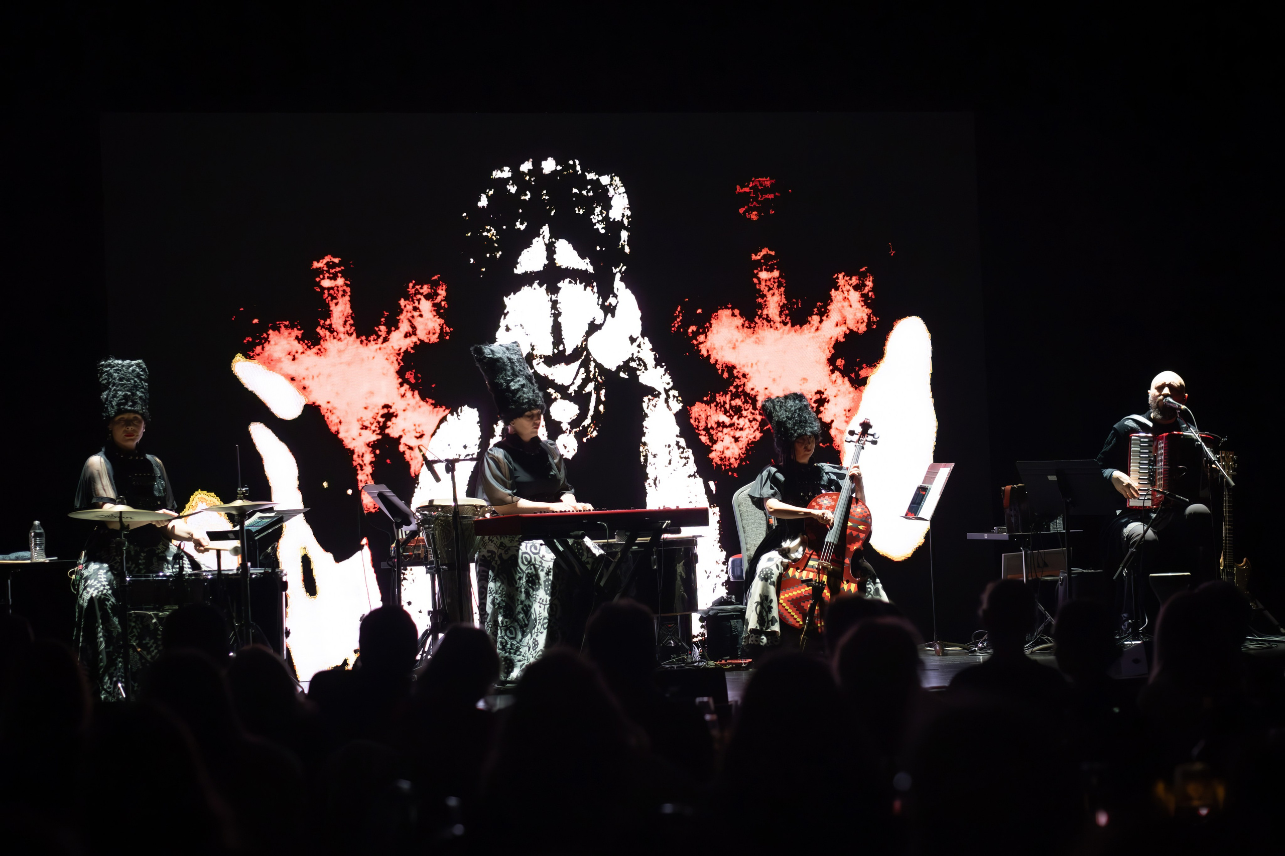 DAKHA BRAKHA. Reportage concert portrait photography in the San Francisco Bay Area