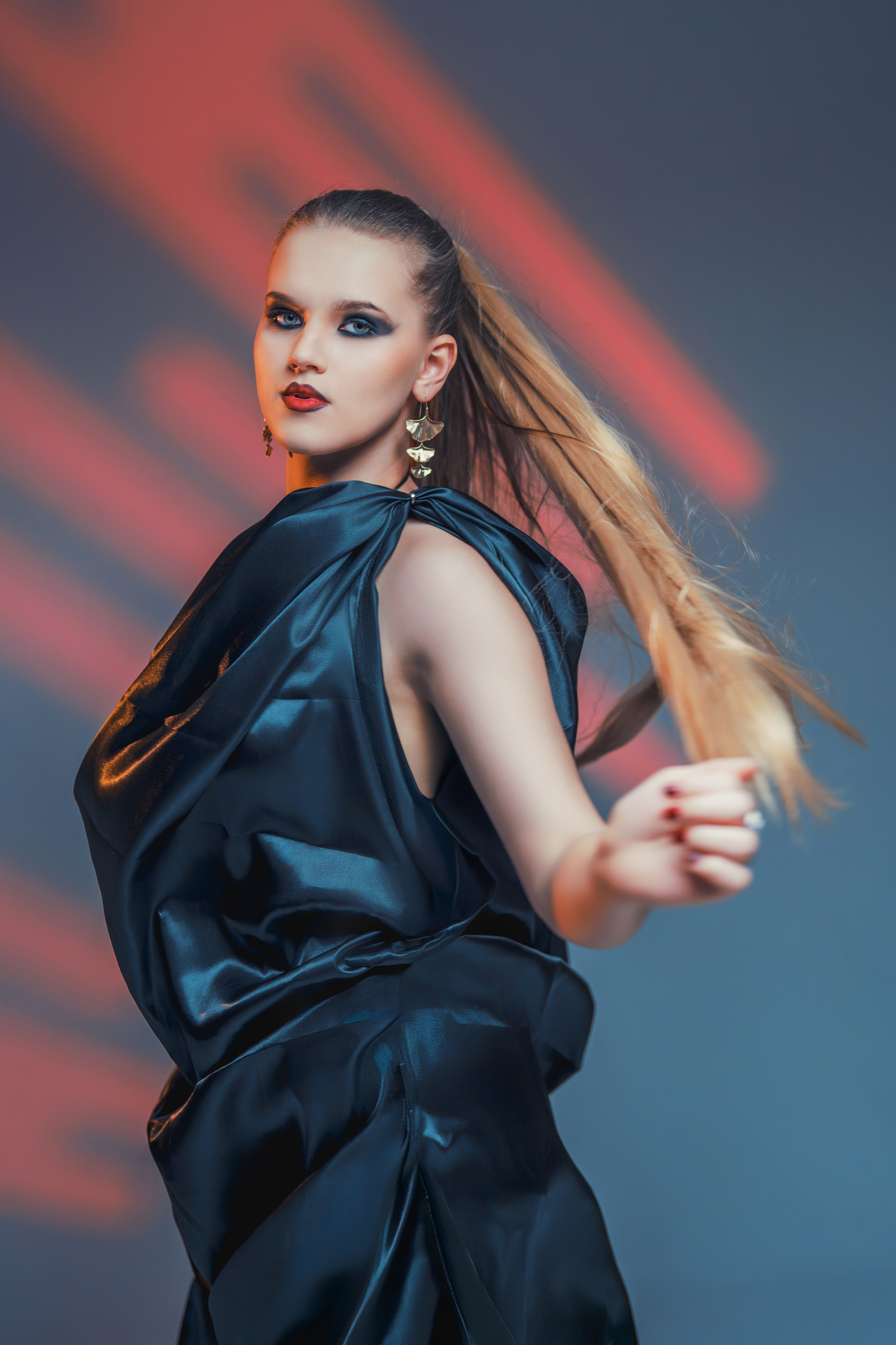 Flow Fabric. Nifty photography — коммерческий и портретный фотограф в Ташкенте. Студийная и выездная съёмка