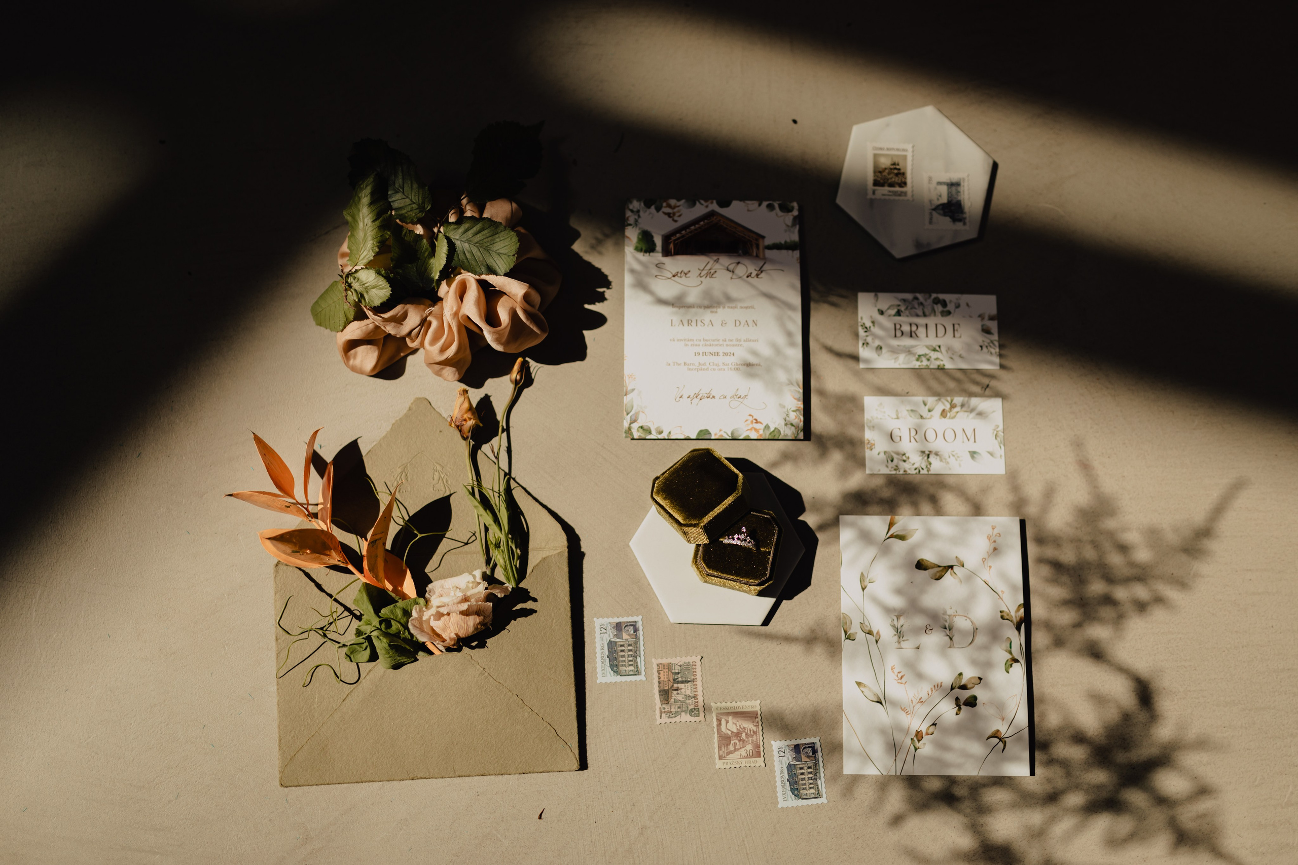 Gaseste fotograful perfect. Fotograf de nunta — documenting your love story with a touch of editorial — wedding photographer