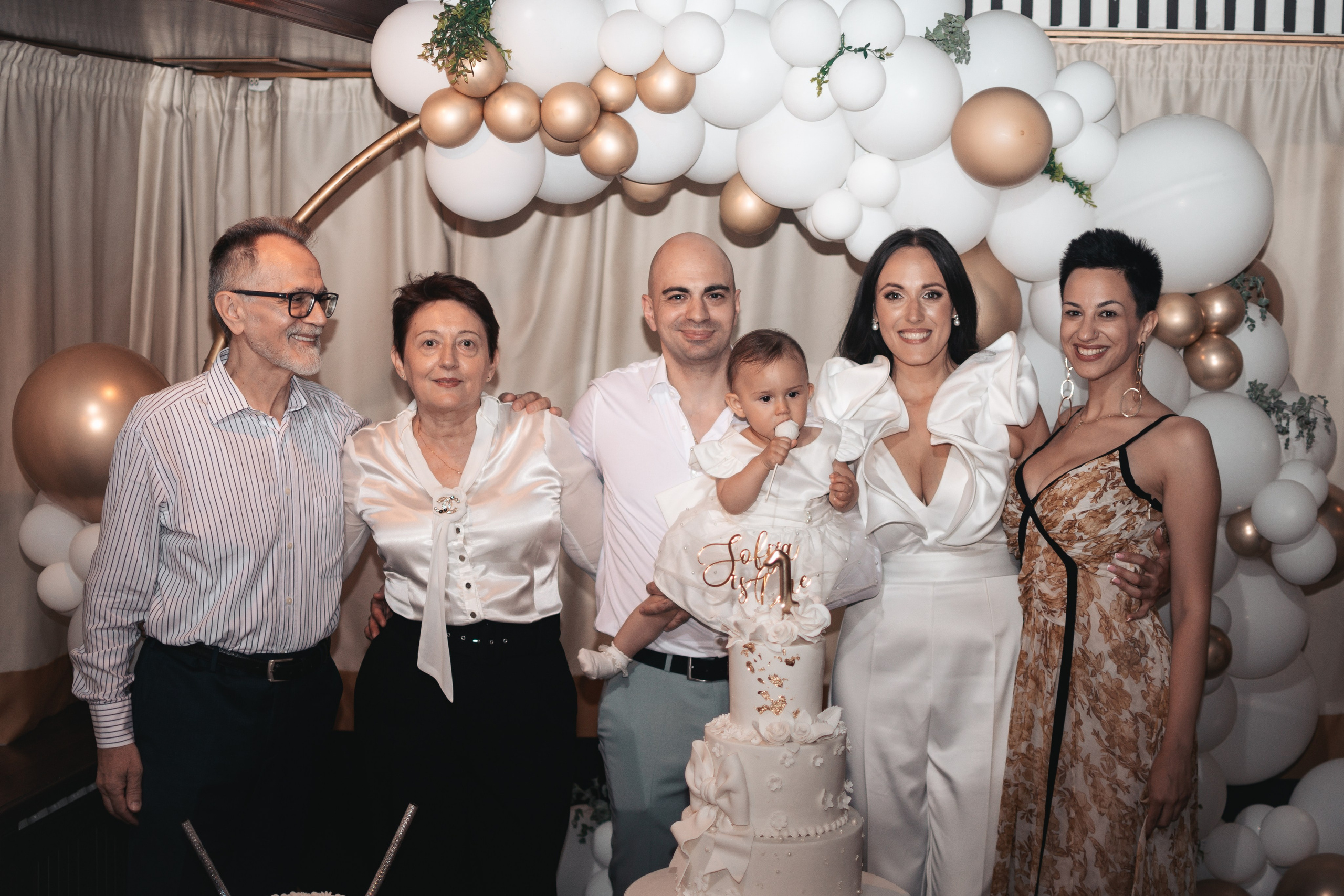 Sofija, krštenje i rođendan. BambinaaPhotography