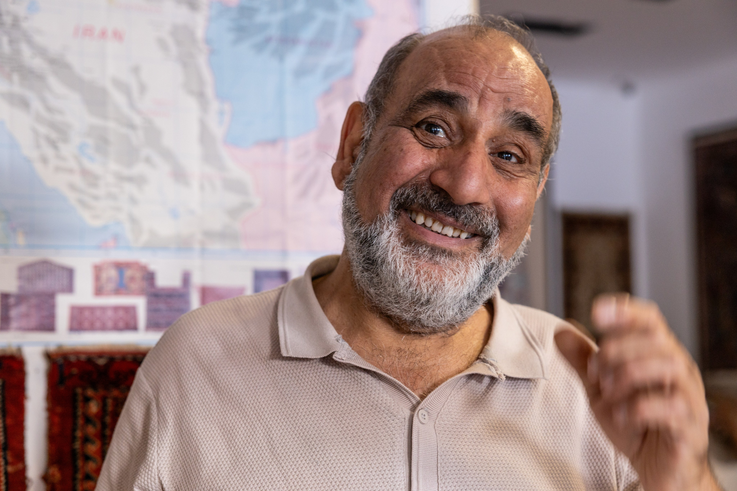 Teppichrestaurator, Salzburg, 2024. Guzel Kolobova| Fotografin| Salzburg