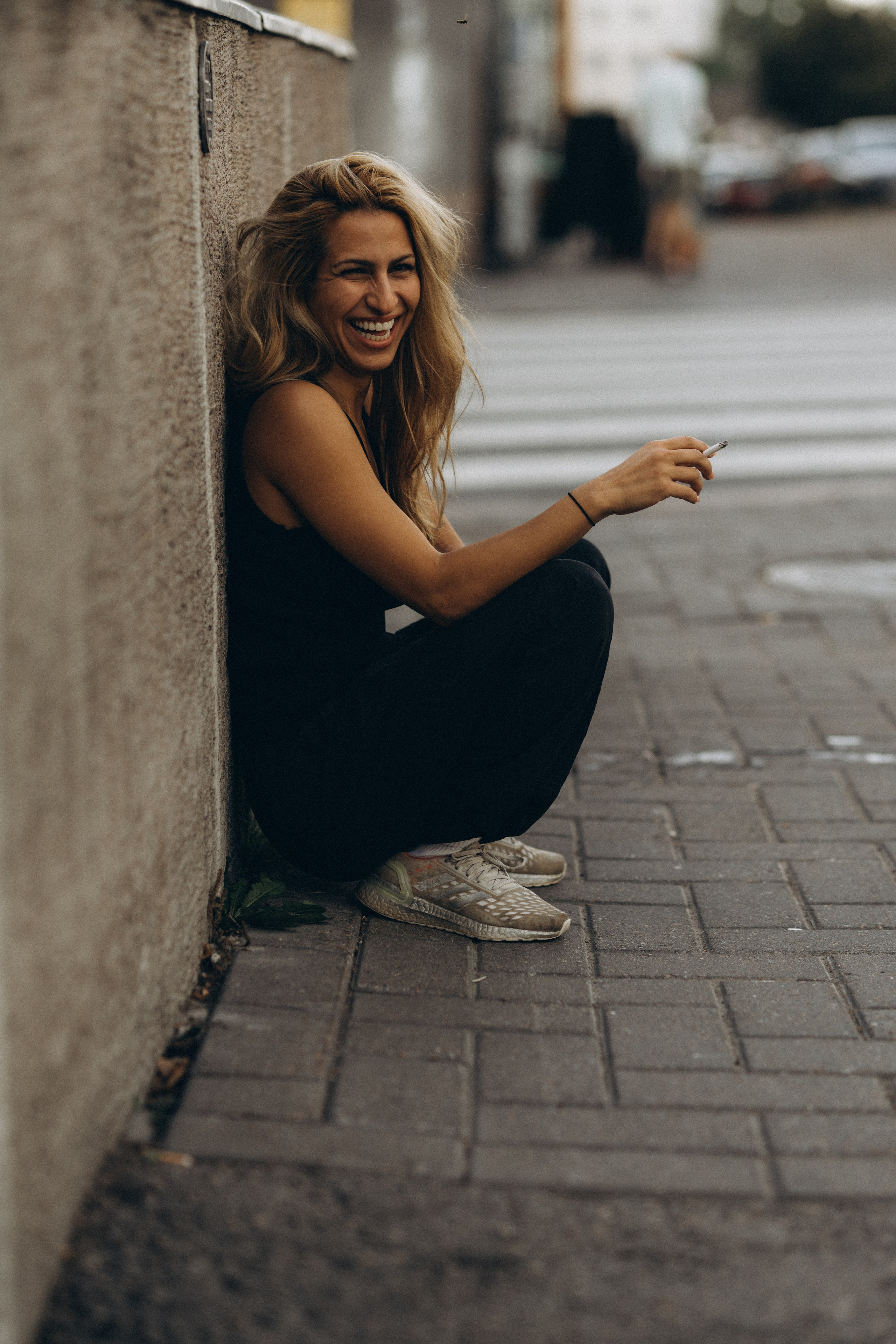 Mitra. Wedding and potrait photographer in Helsinki Vickan O