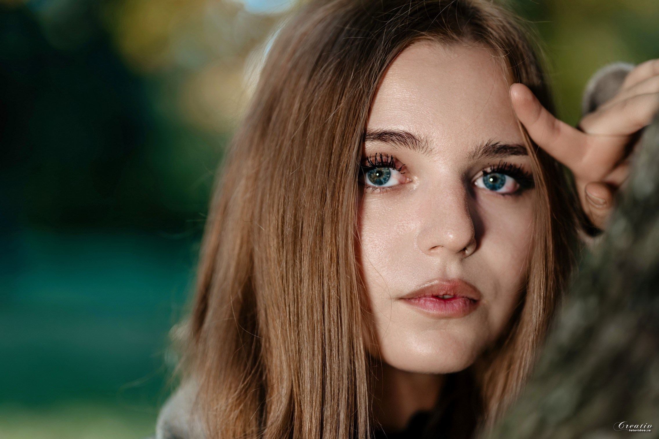 Oferta albume absolvenți 2026. Fotograf nuntă Bistrița | fotograf botez | Creativ Foto Video | Vasile Mizgan