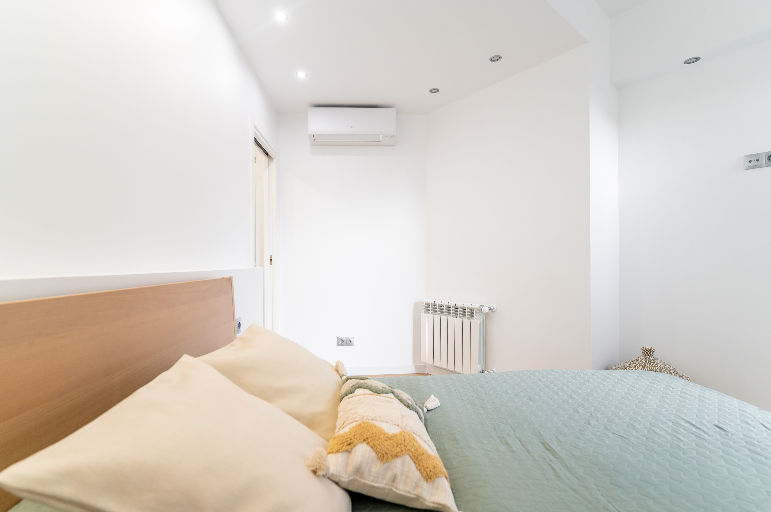 Interiores. Photographer, designer, contentmaker Ivan Batin