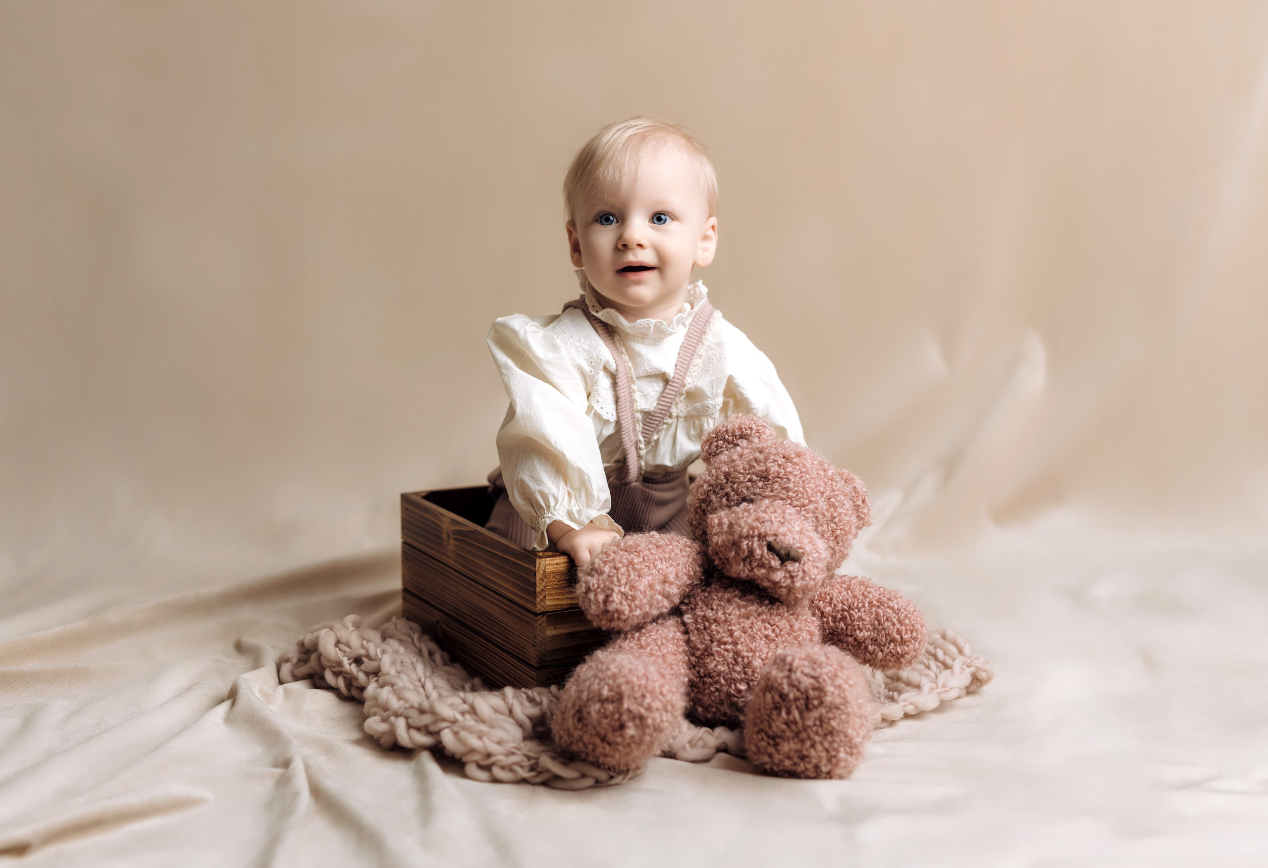 Family and Kids. Newborn, kids, family photographer based near Zurich, Switzerland