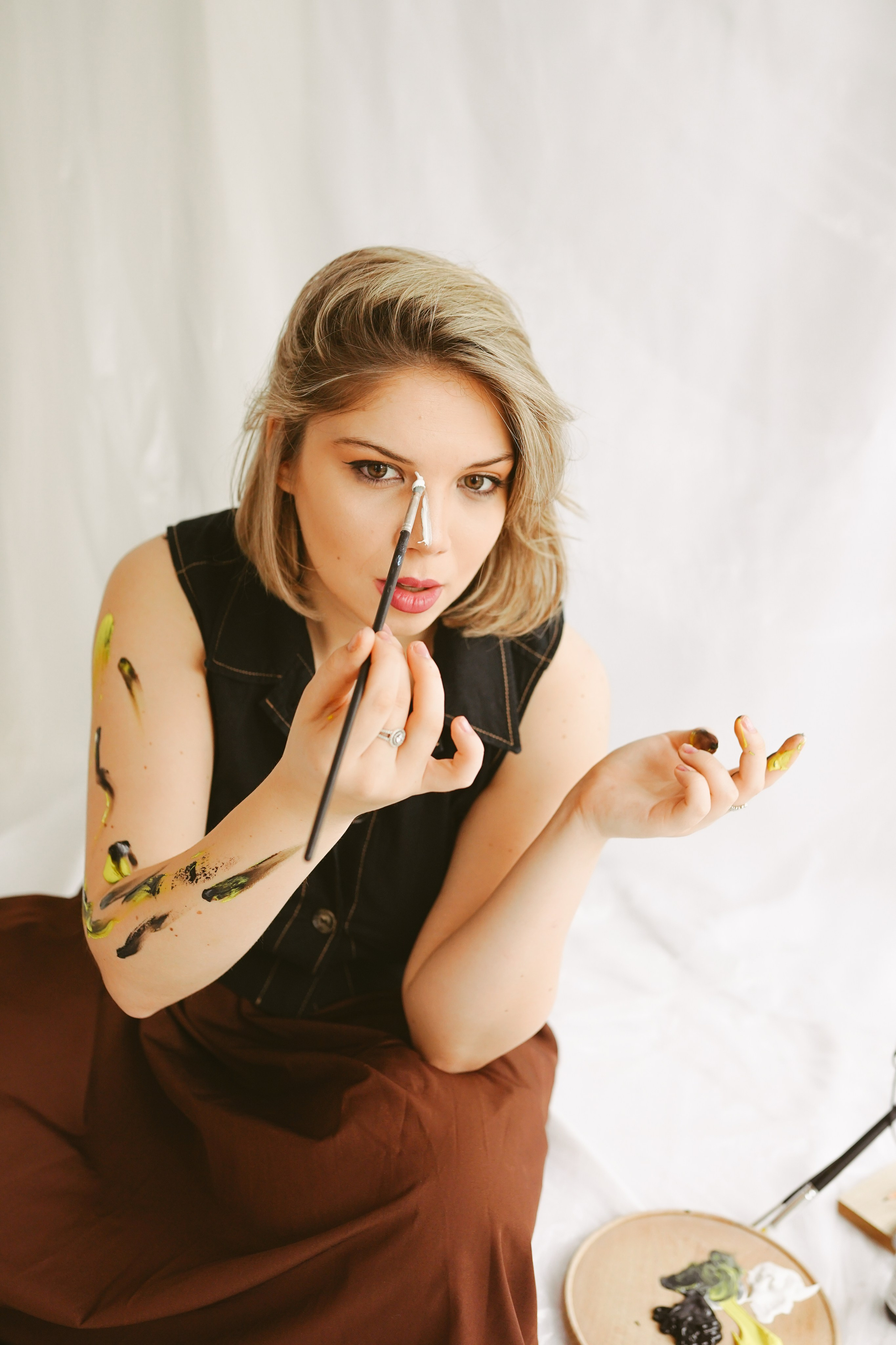 Fotografie de Portret Brașov | Artist Mădălina Beda. Madalina Beda- Artist vizual, fotograf, doula la nastere, consultant babywearing Brasov si in toata tara