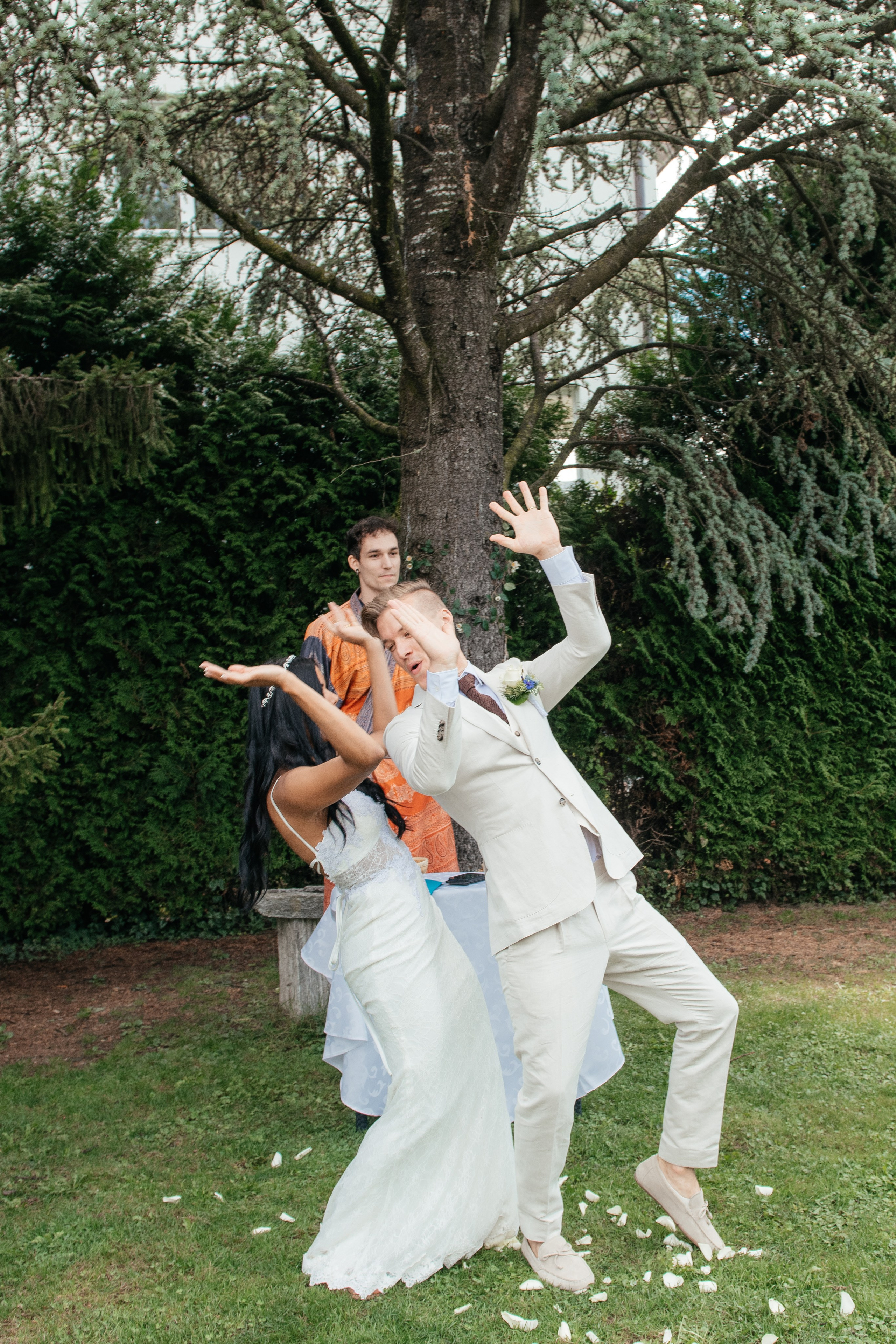 KAIANE & BENJAMIN Meilen, Switzerland. I am Elena Altendorfer. Wedding photographer in Zurich and Switzerland