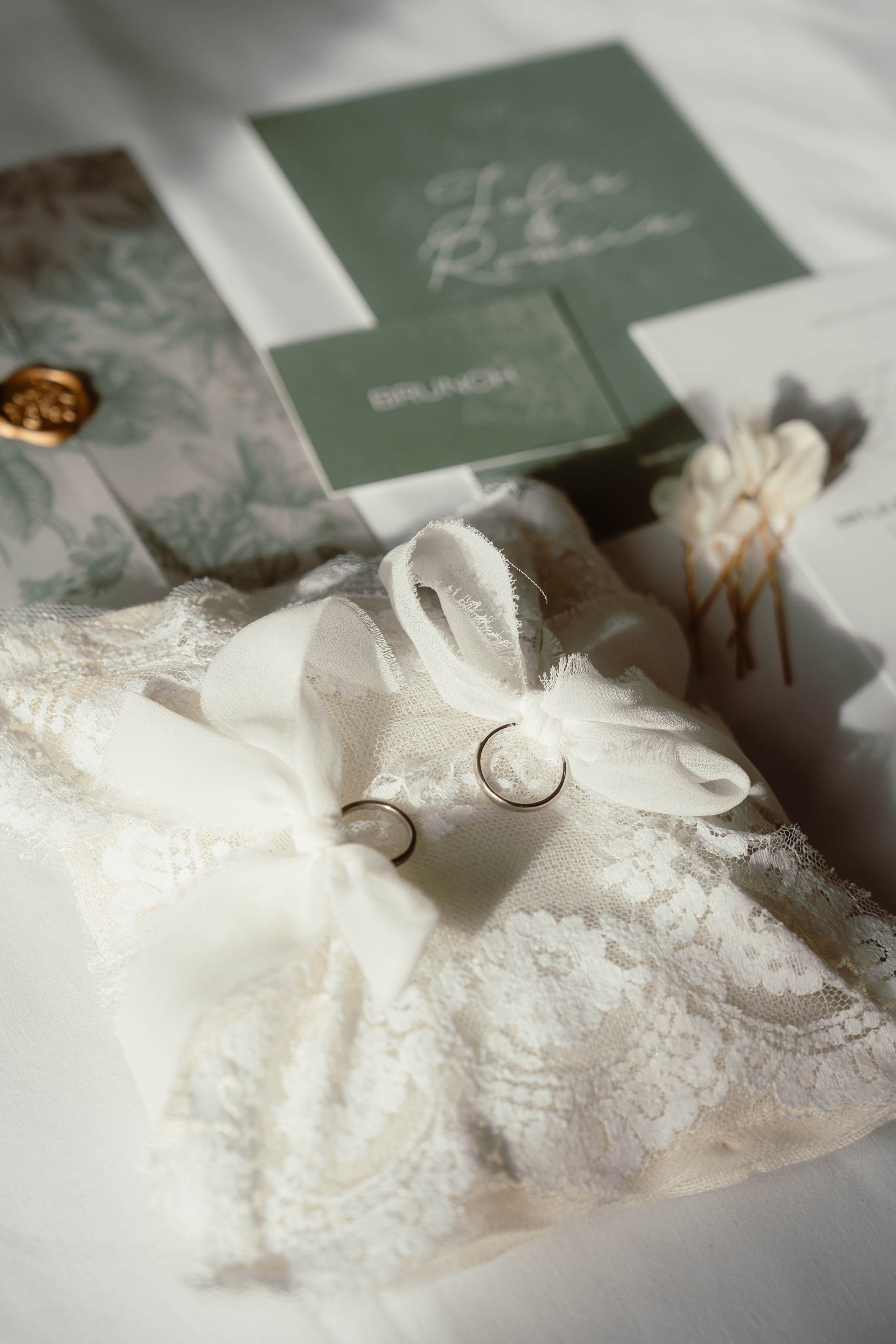 Julie & Romain. Weeding photographer / event / portrait