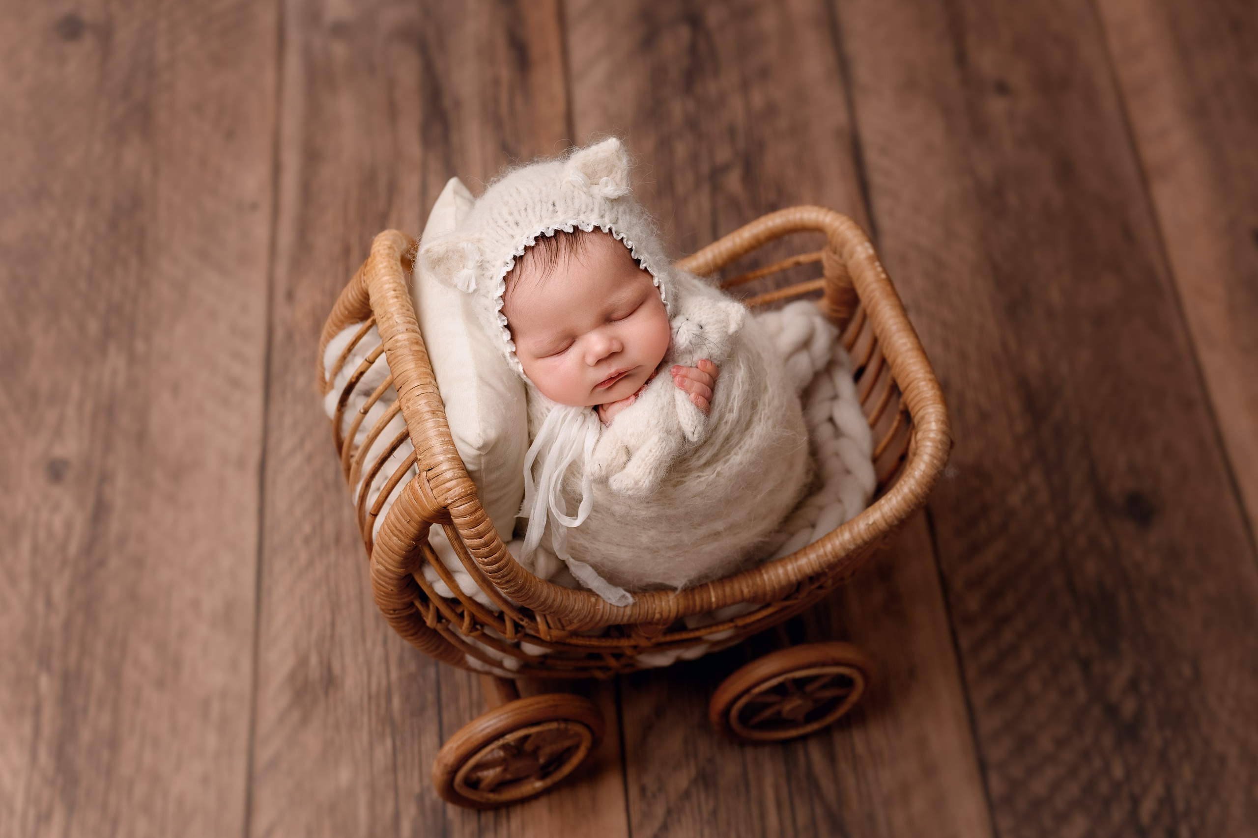 Jaundzimušie. Fotogrāfs / Daugavpils / Studija Natalie / Nataļja Jevmenova