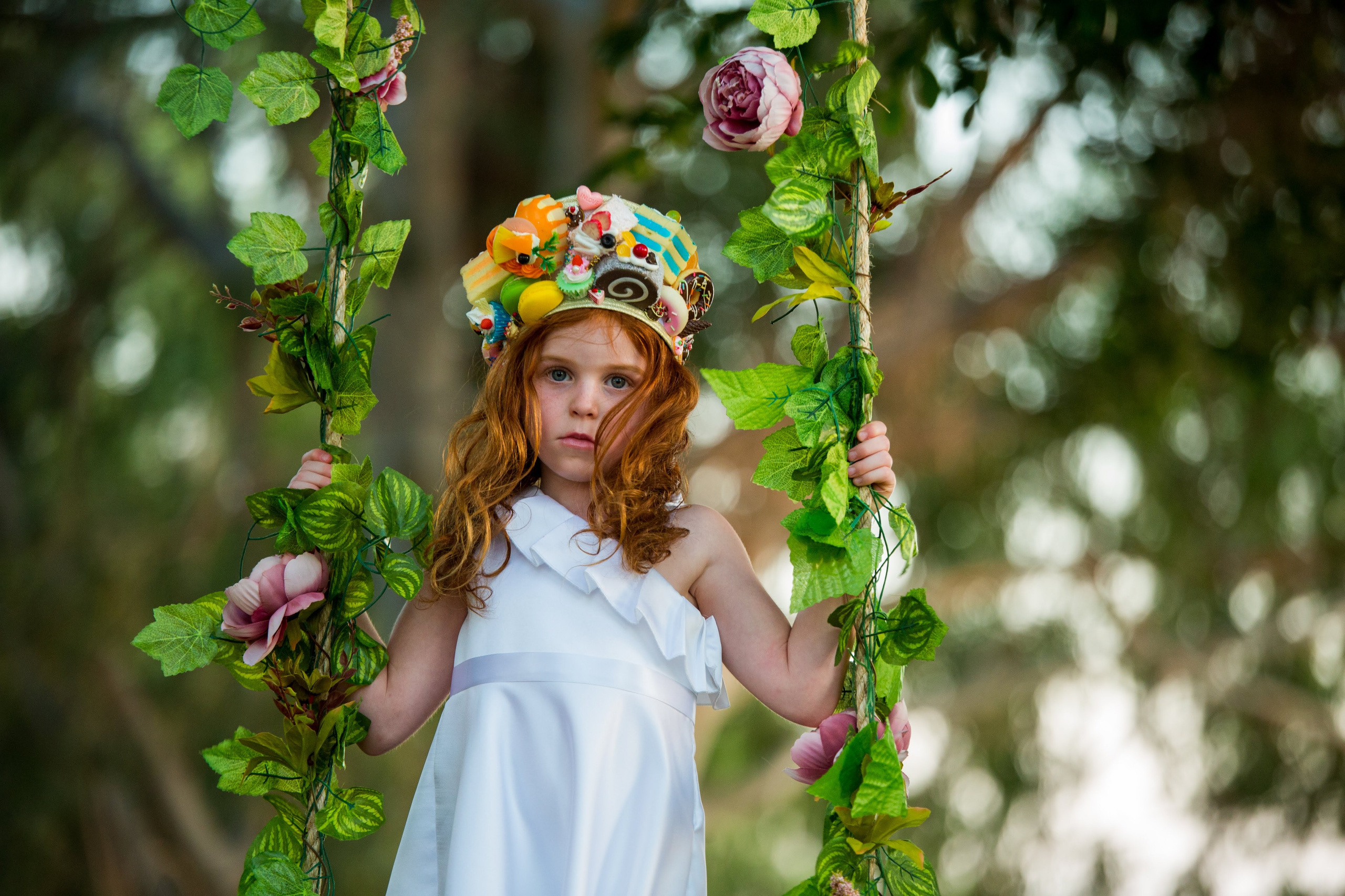 Little bridesmaids. AMIR BUCHNIK PHOTOGRAPHER