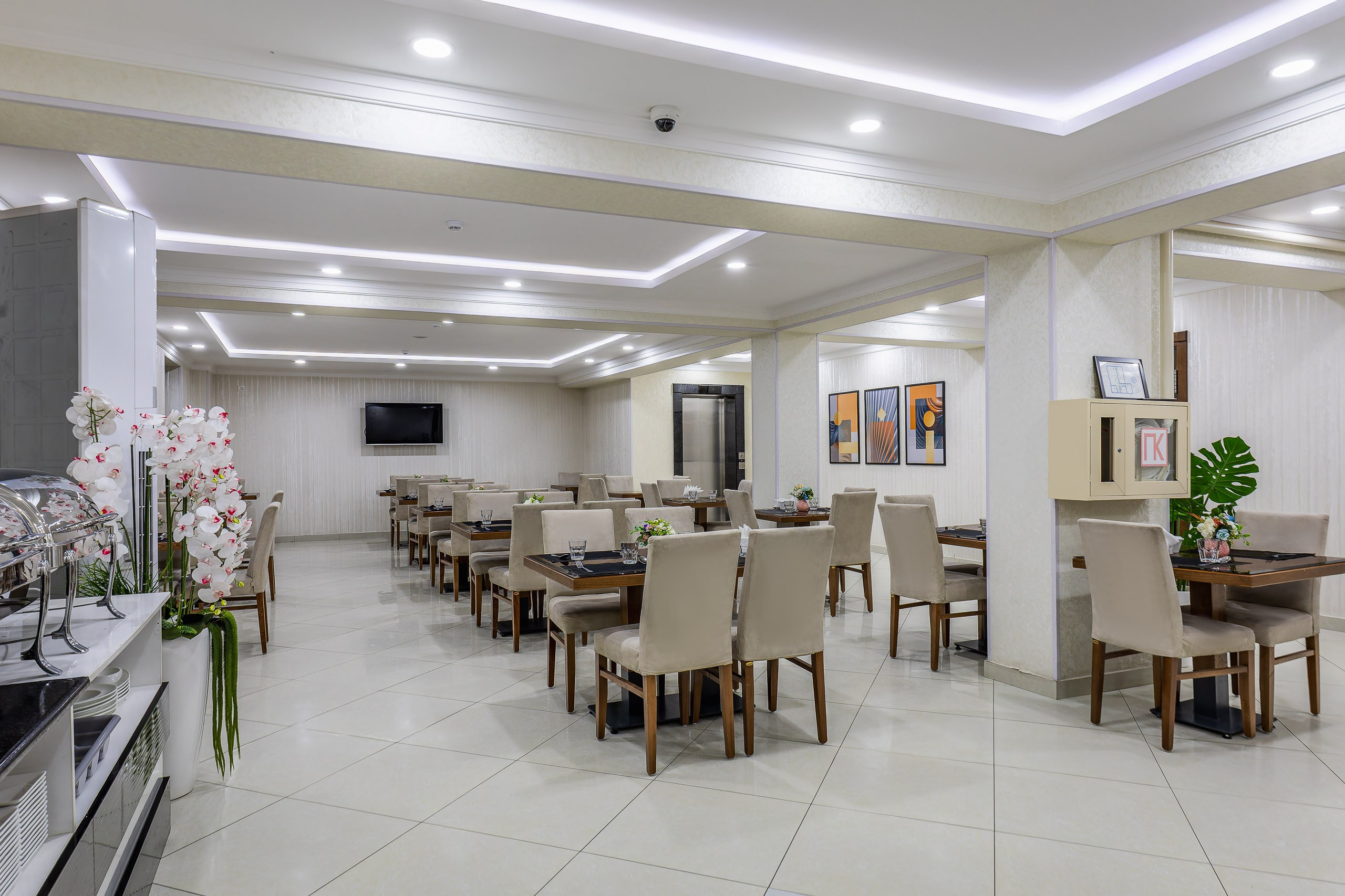 Sato Hotel. Interior photographer Tashkent — wedding, product and food photography, Uzbekistan
