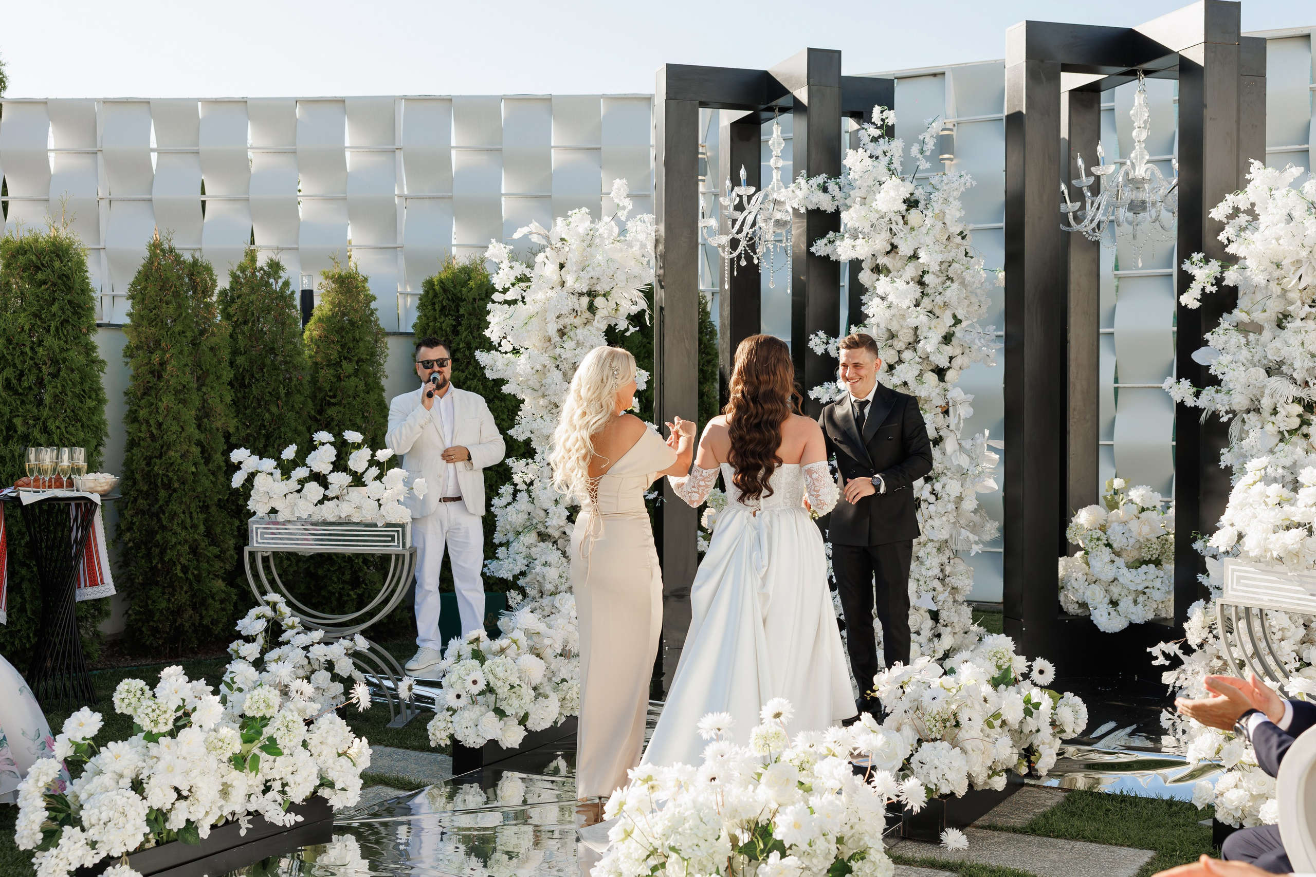 Fotograf nunta chisinau. Dinu Malancea. Dinumalancea.com — fotograf de nunta si familie. Moldova, Romania, UE