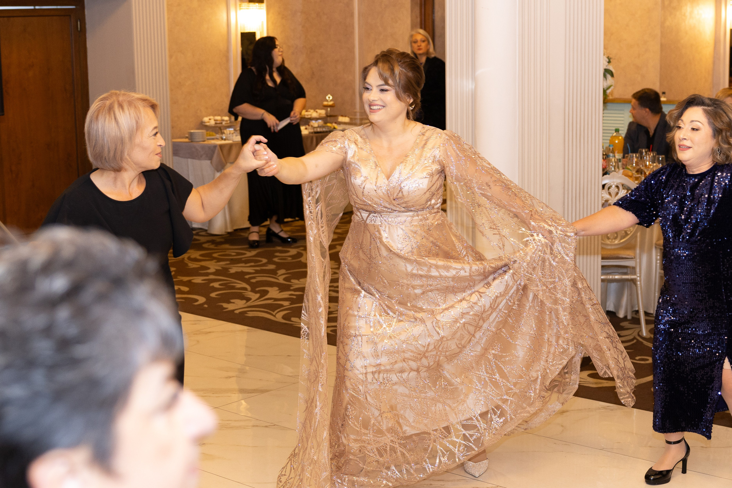 Andrei Sebastian. Moments By Gub