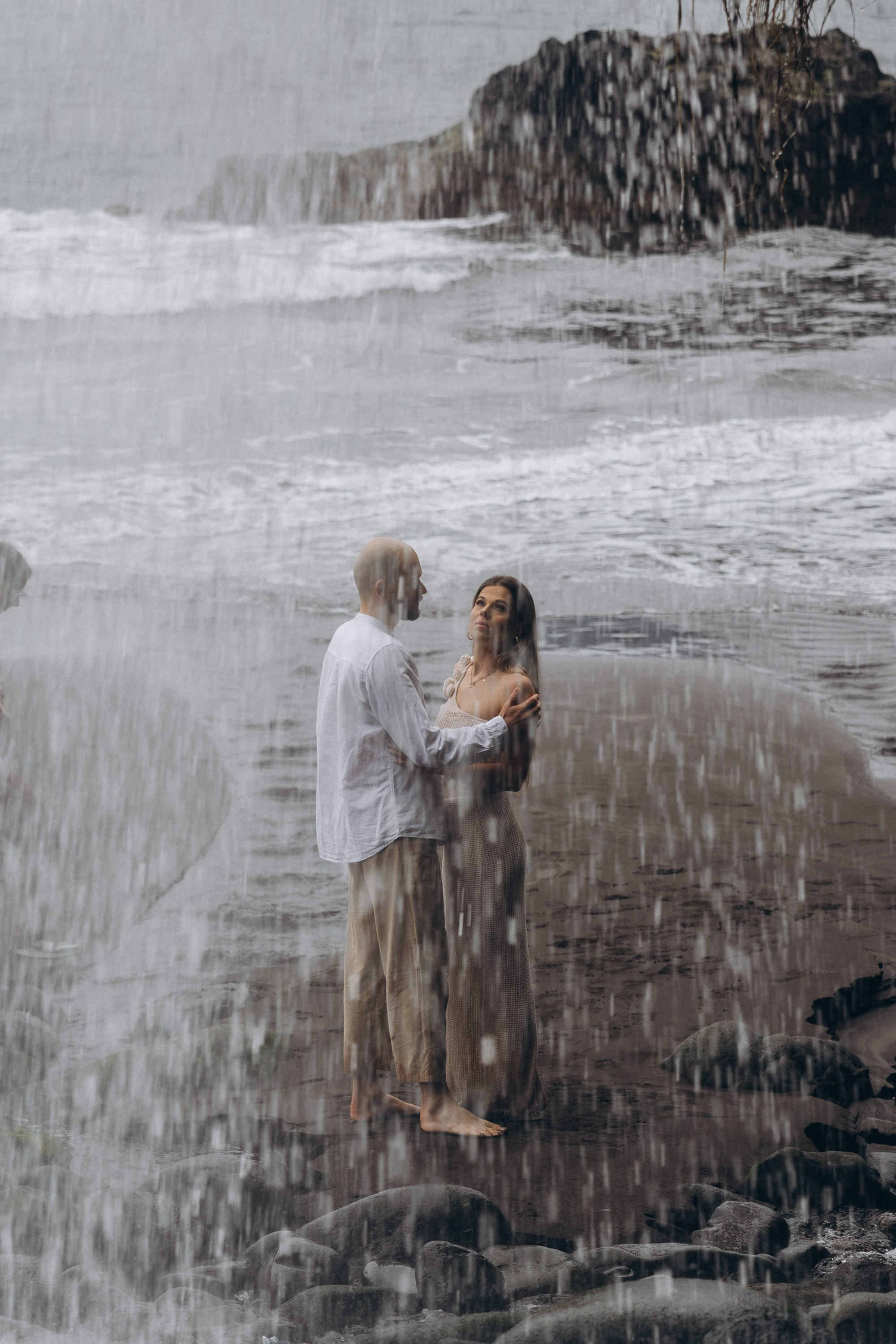 Love Story Photoshoot at Seixal Beach, Madeira | Romantic Couple Session