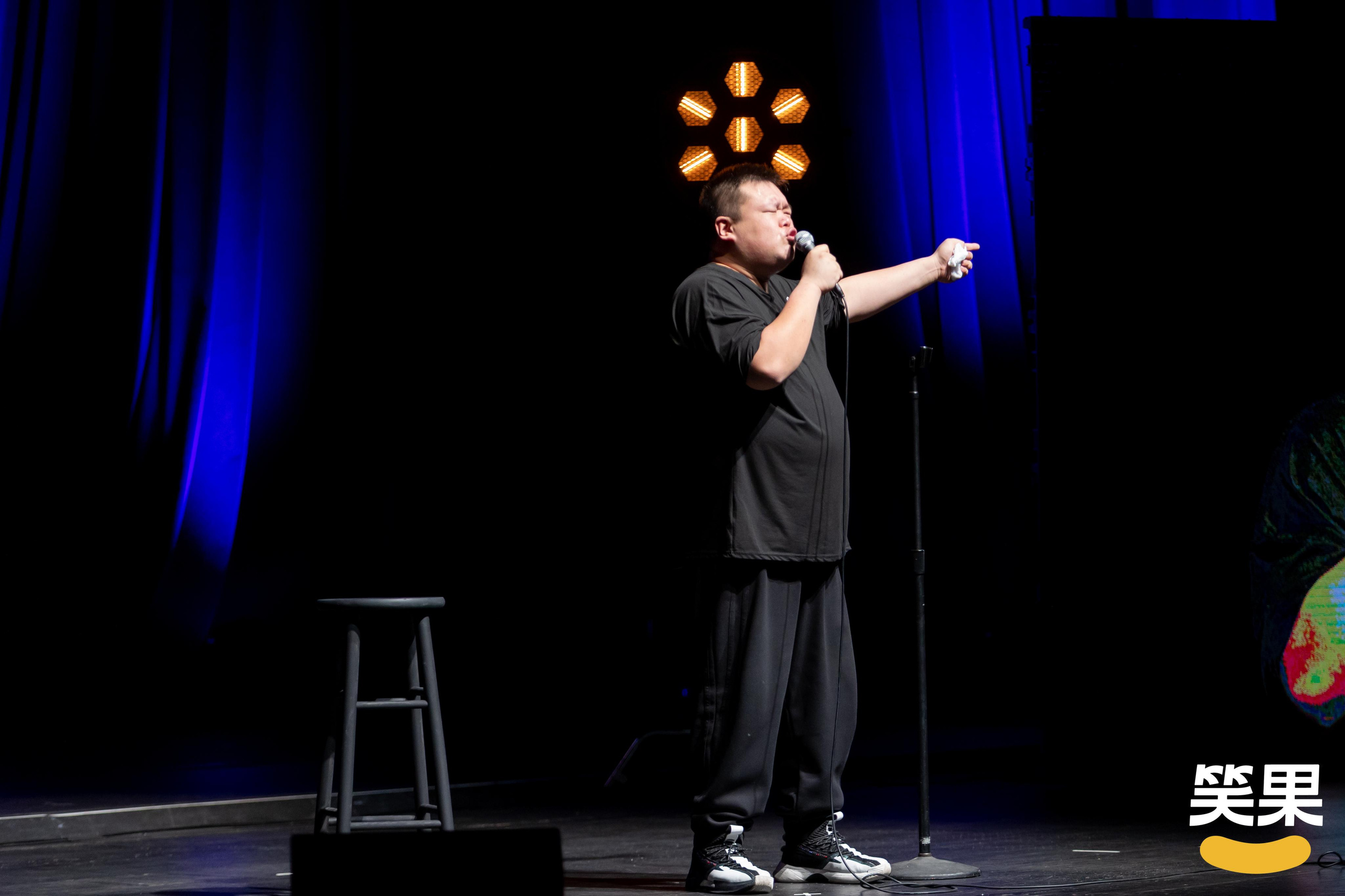 SHOW. Joanna Jin Photography