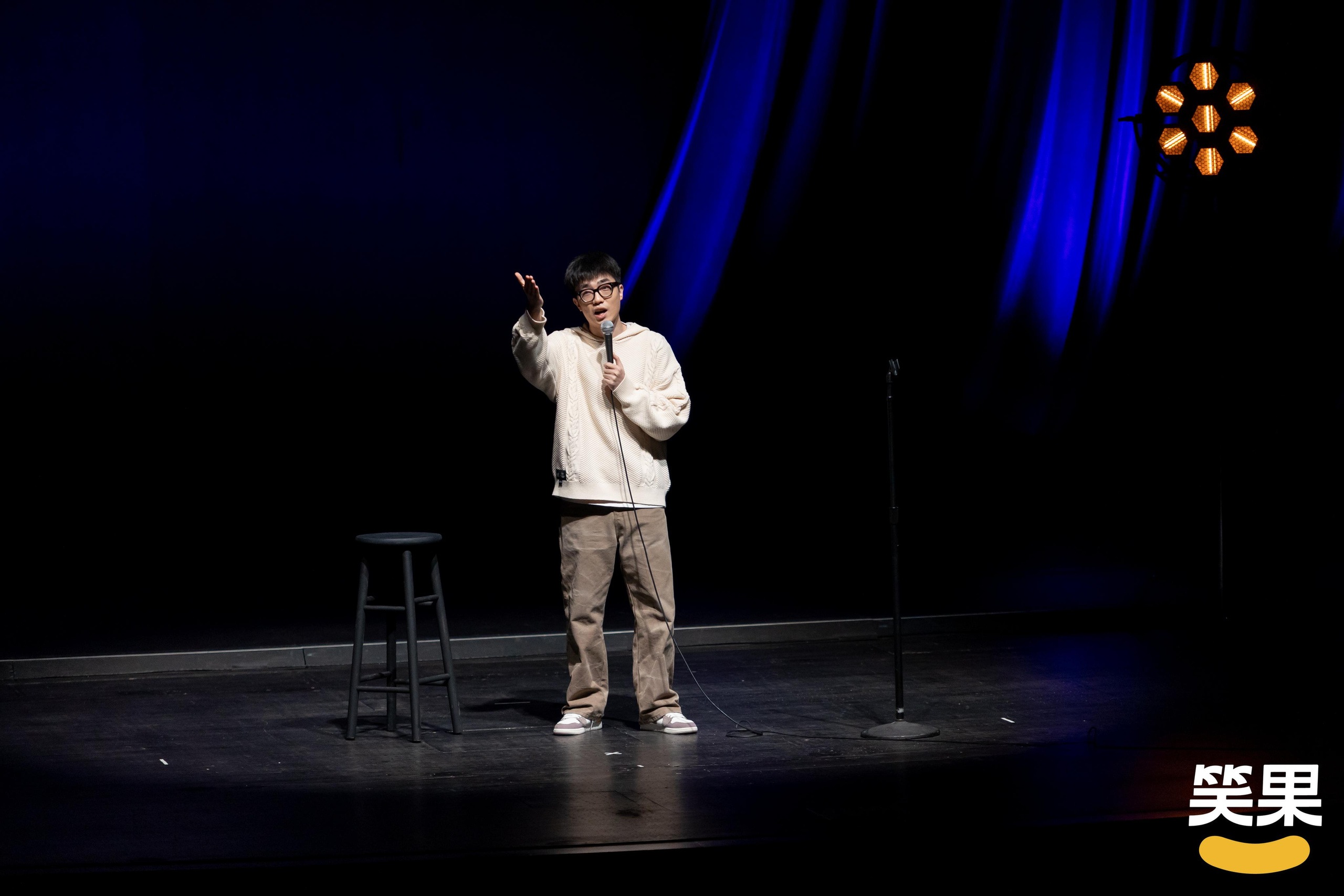 SHOW. Joanna Jin Photography