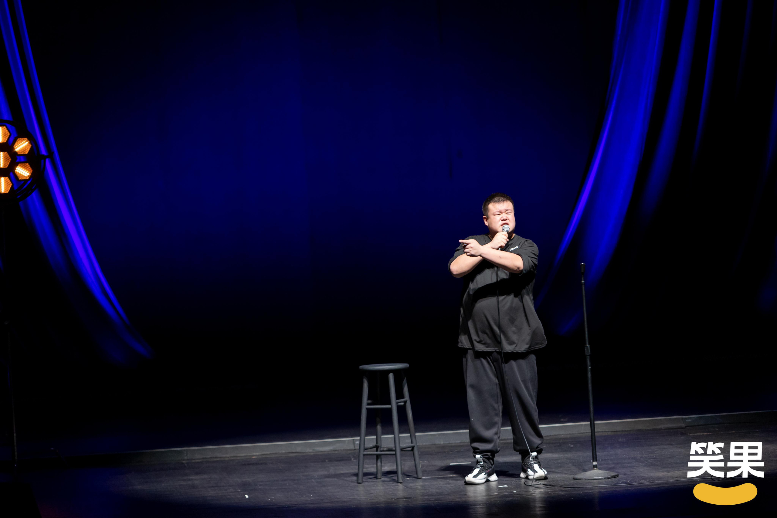 SHOW. Joanna Jin Photography