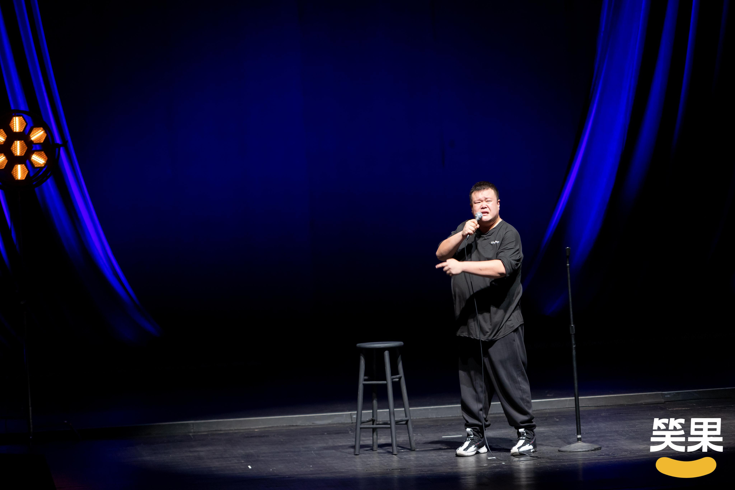 SHOW. Joanna Jin Photography