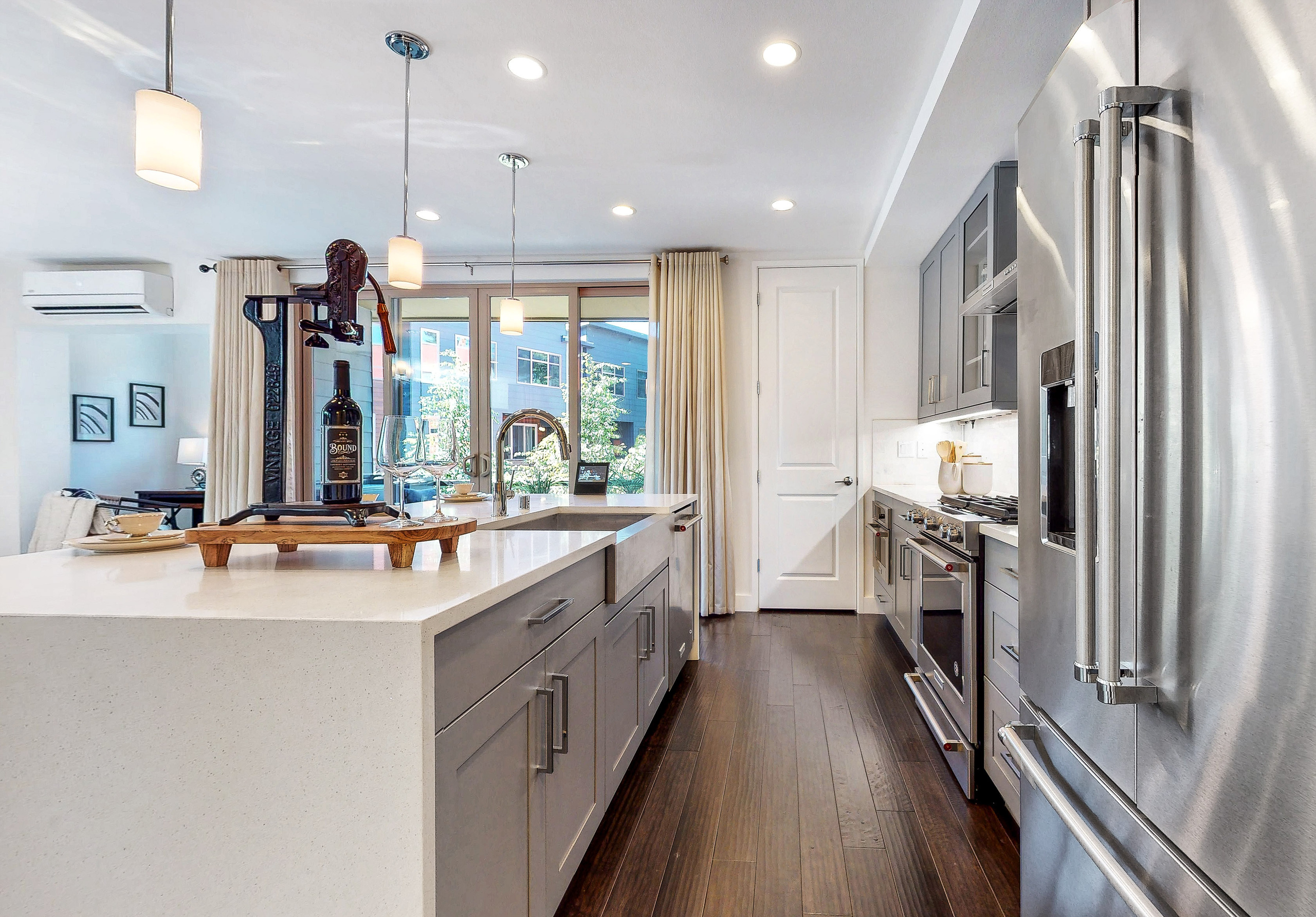 Real Estate Photos. Joanna Jin Photography