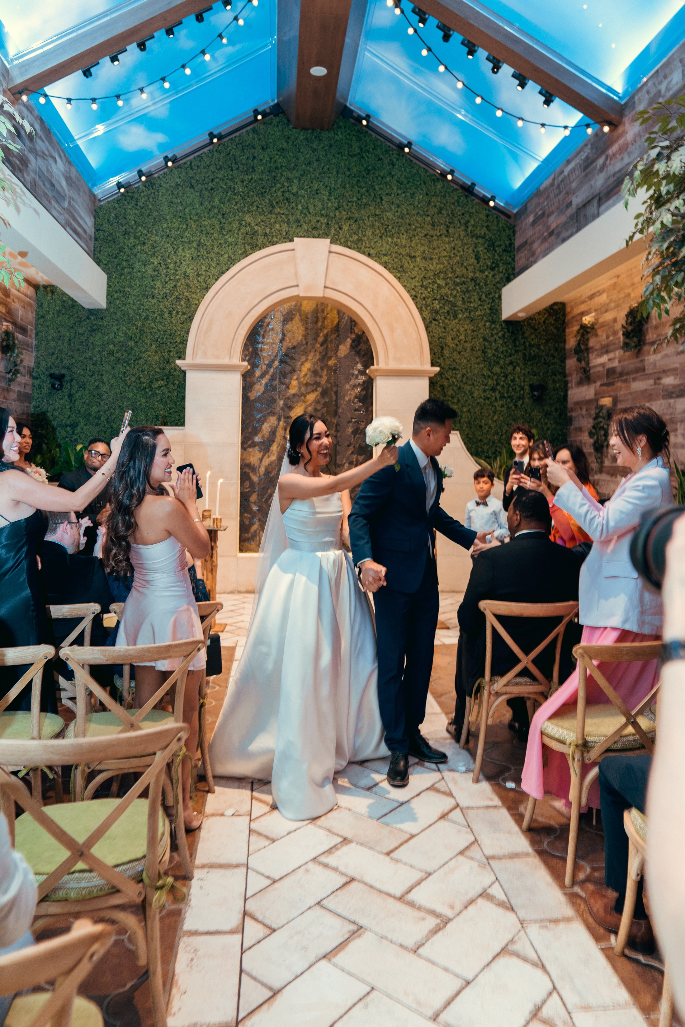 Anjeli&Asher. Wedding & elopement photographer Viktoriya Kravtsov. Las Vegas