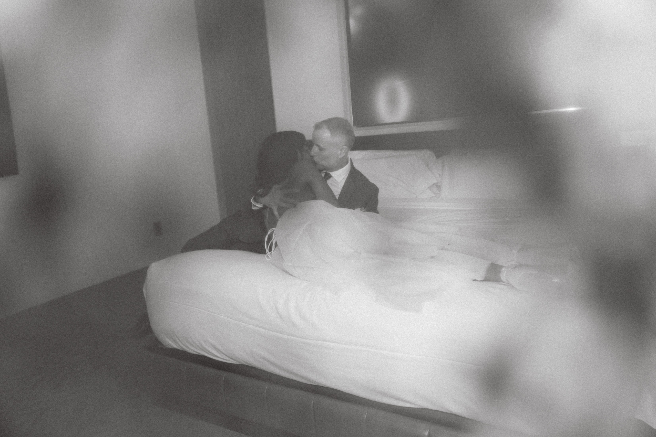 Chestity&Adam. Wedding & elopement photographer Viktoriya Kravtsov. Las Vegas