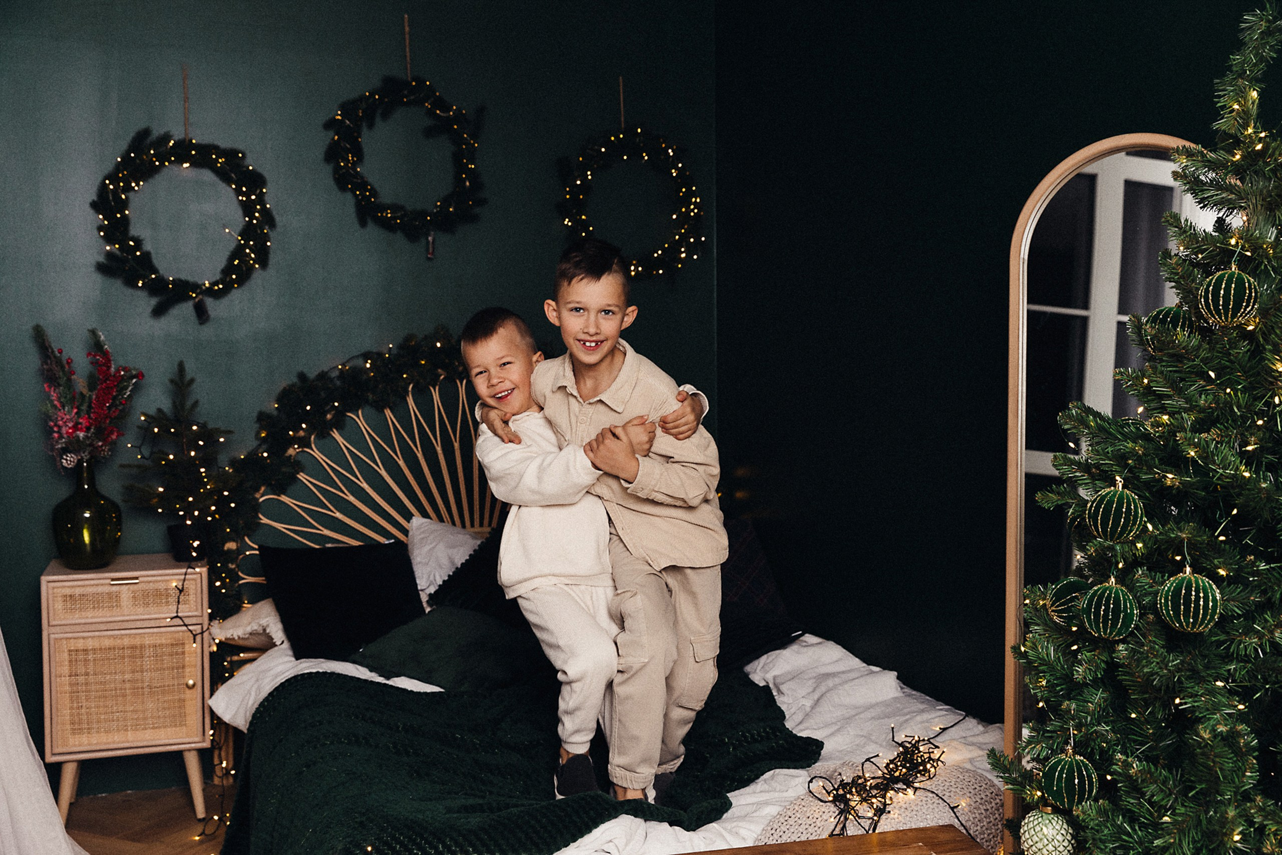 Christmas and New Year photo sessions in Riga, Latvia in studio. Evgeny Timofeyev | Wedding & Content photographer and videographer