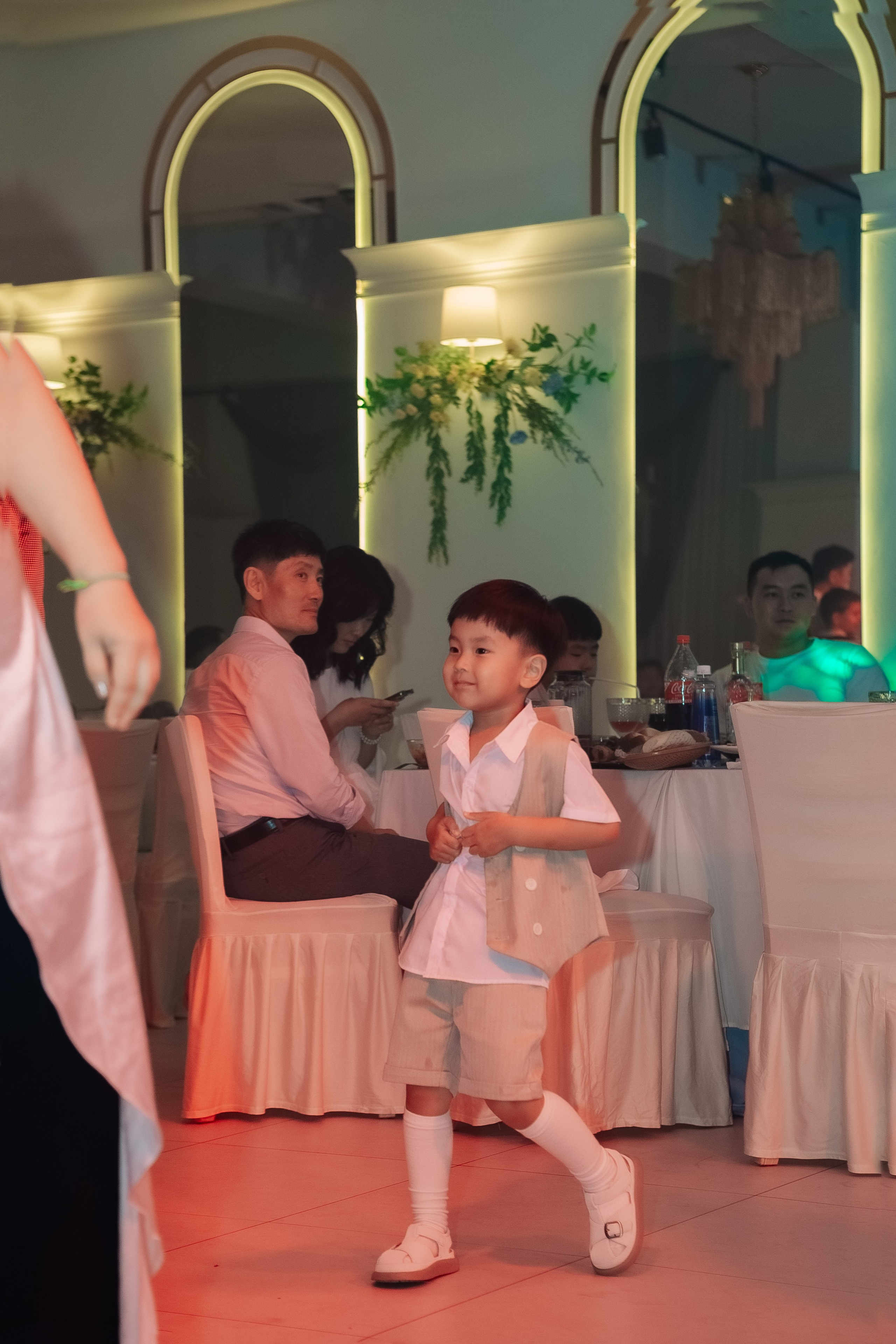 Тео дома и в ресторане. Фотограф беременности, ньюборн и годовасиков в Корее Жанна Хан