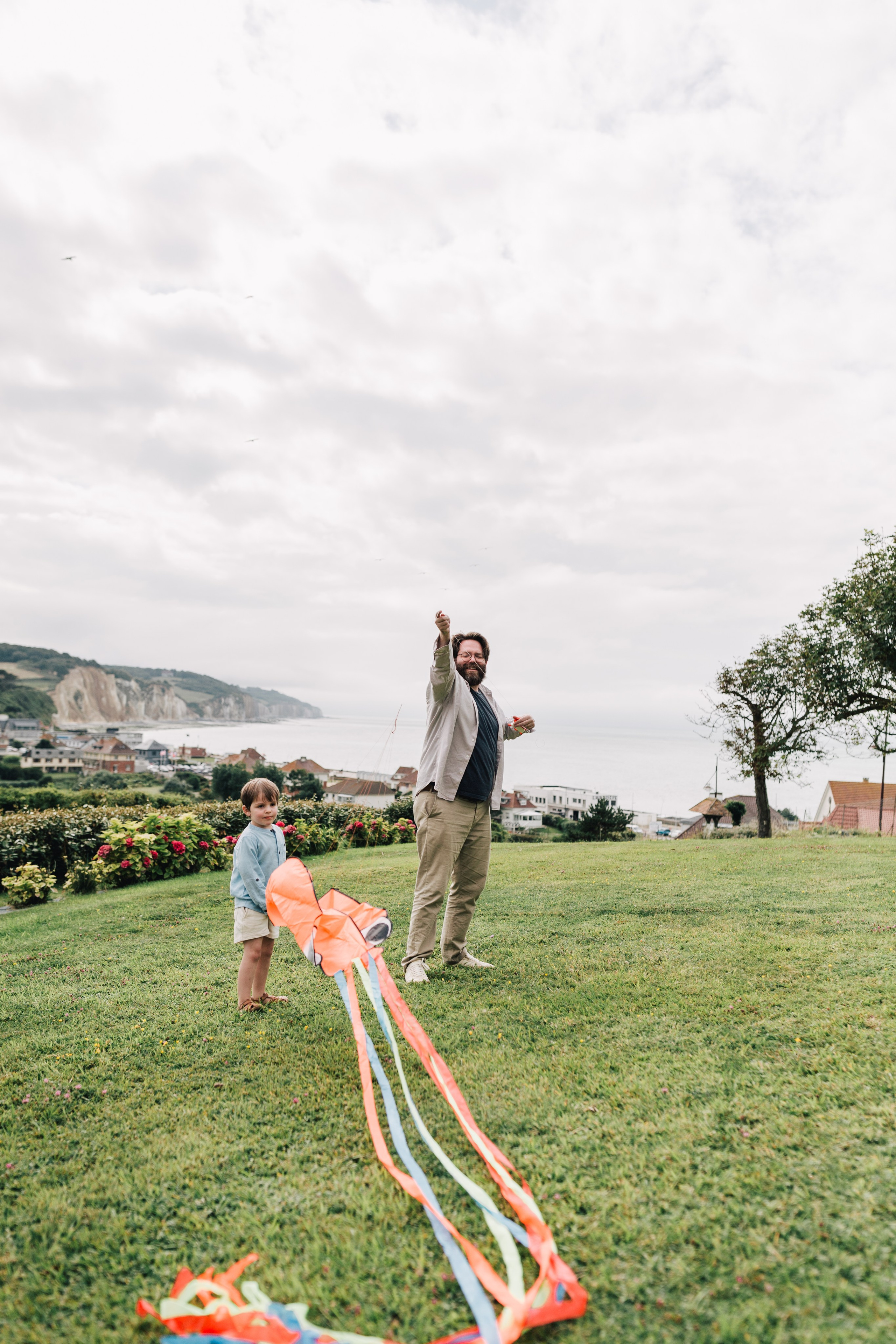 Big family photoshoot in Dieppe. Photographer Rouen, France