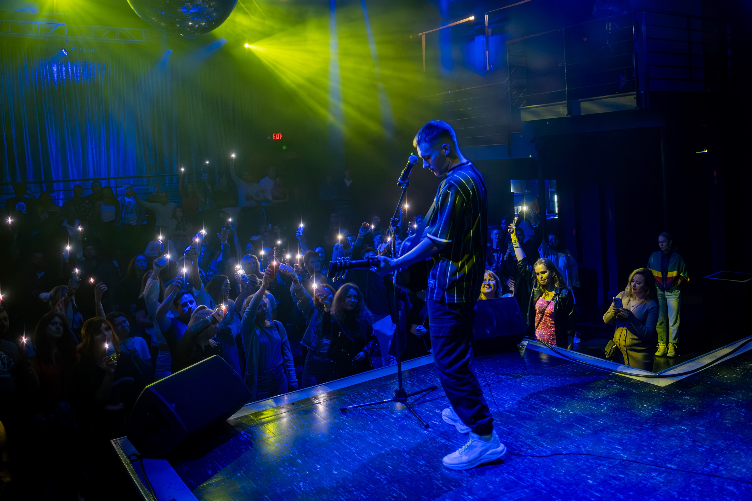 SHUMEI_YAKTAK_QUESTPISTOLS / 2023. Reportage concert portrait photography in the San Francisco Bay Area