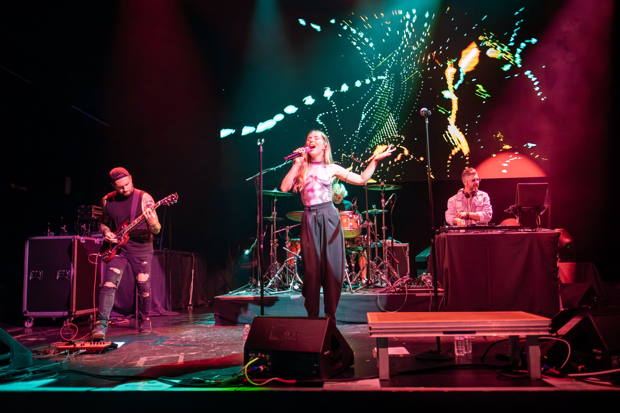 NIKITA PRESNYAKOV. Reportage concert portrait photography in the San Francisco Bay Area