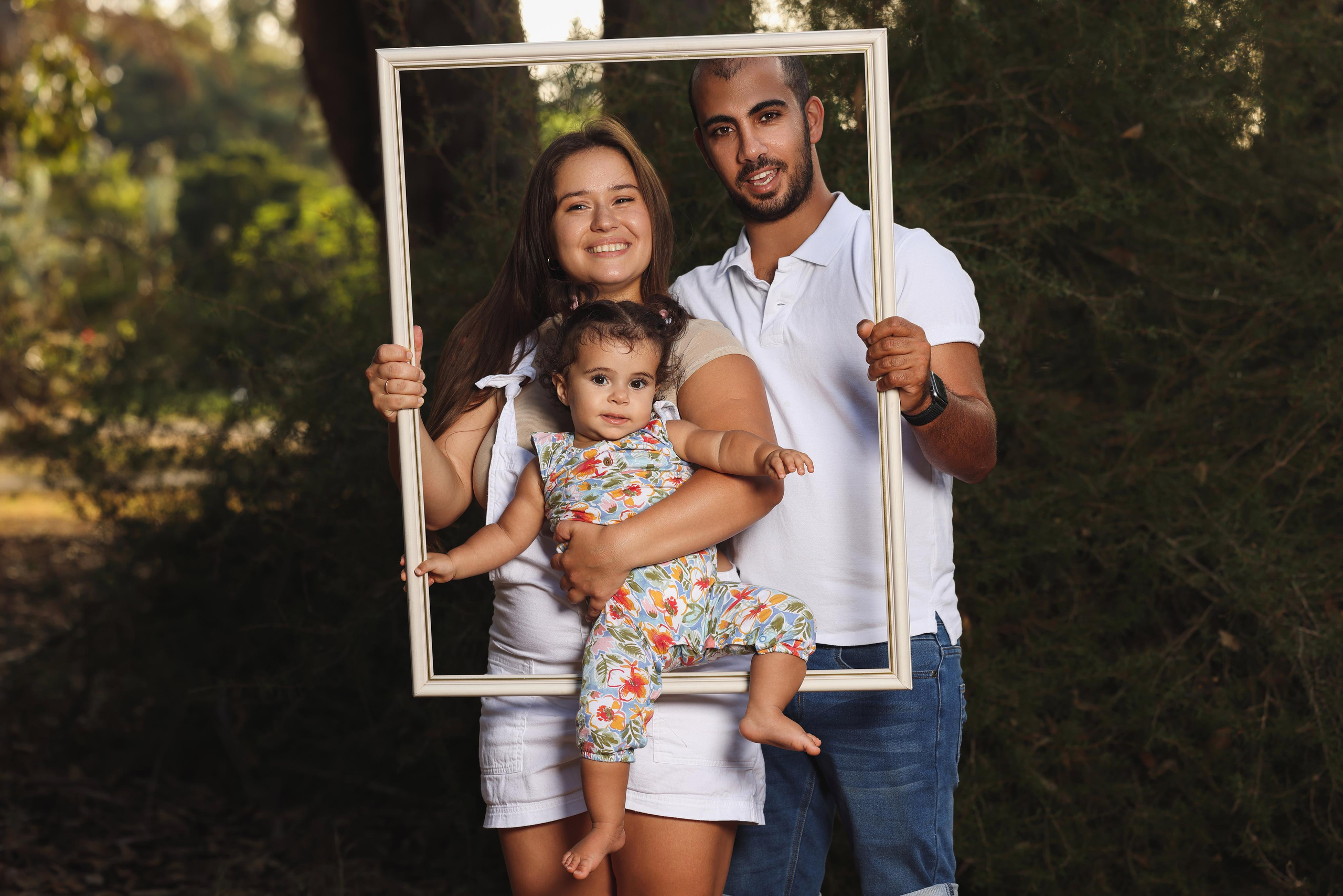 משפחה. Time machine Studio