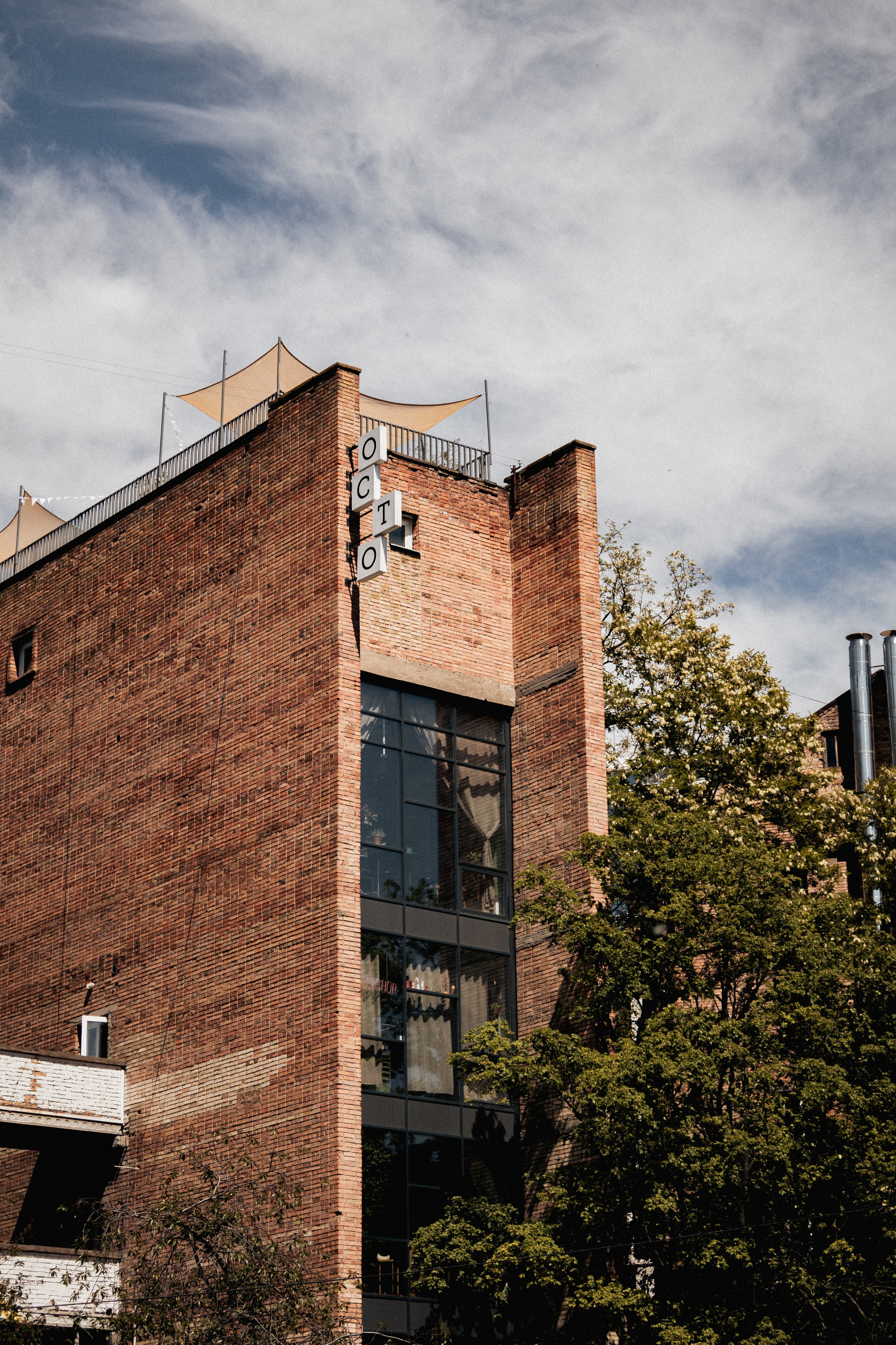 Дизайнер и Фотограф в Кишинёве Бусуйок Станислав