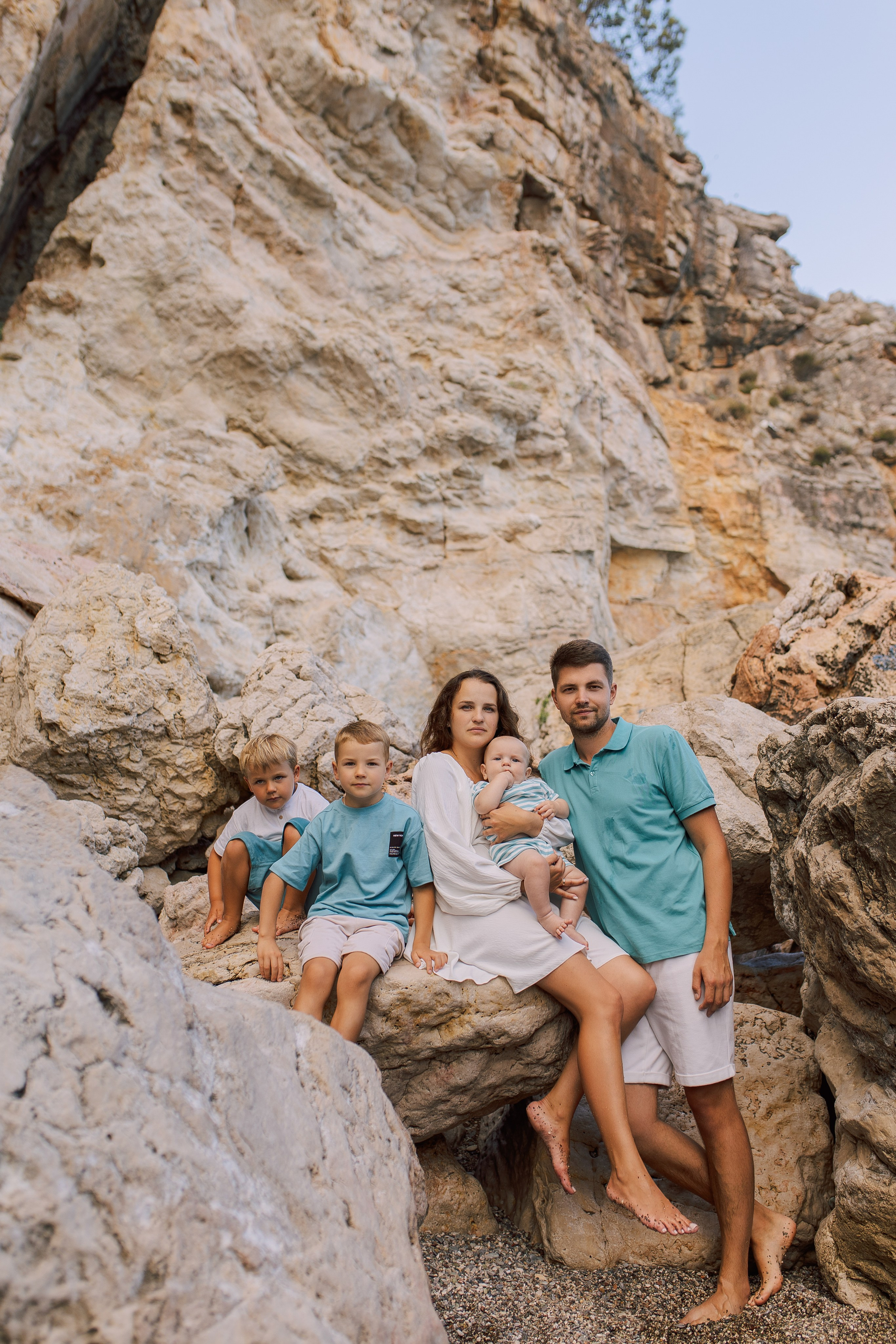 Family Photographer in Kemer | Sunset Beach Photoshoot | Alsu Develi Wedding & Portrait Photographer in Kemer, Antalya | Alsu Develi. Professional Photographer in Alanya, Side, Belek, Antalya. Turkiye