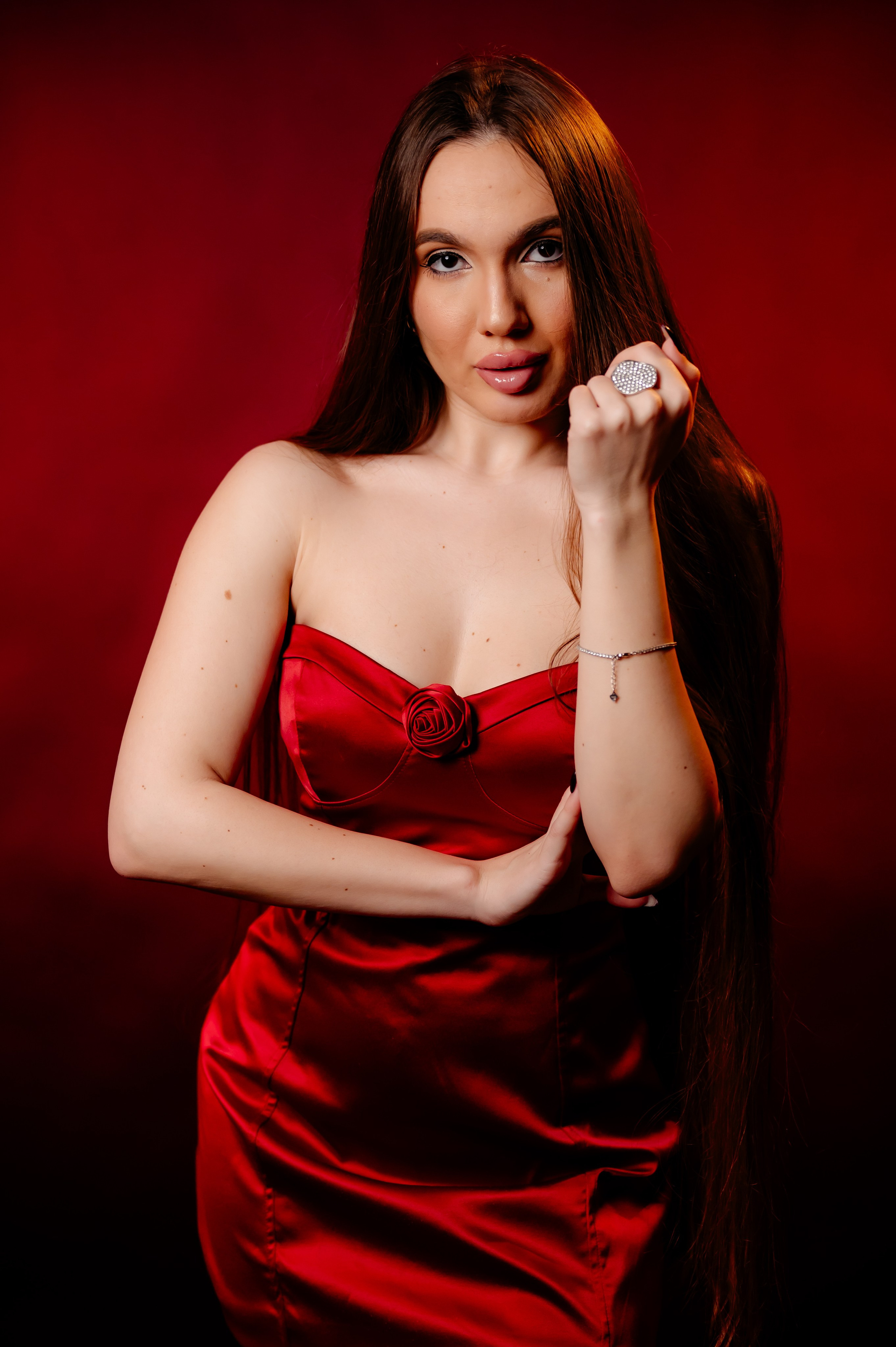 Larisa. Andrei Samuel – Fotograf București | Evenimente, Studio, Imobiliare, Produs