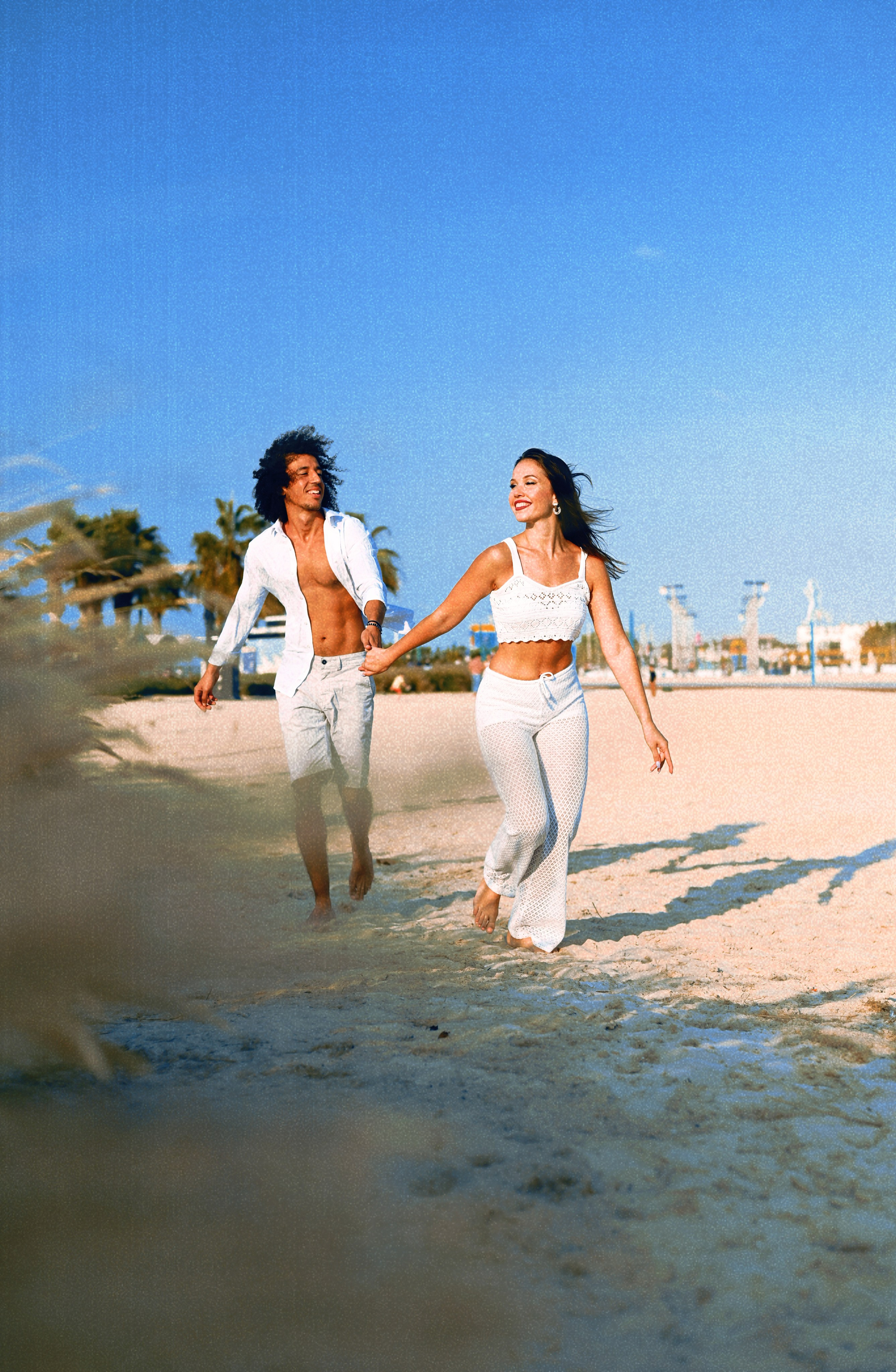 LOVE STORY. Photographer and Reels Videomaker in Dubai Rita Dobro