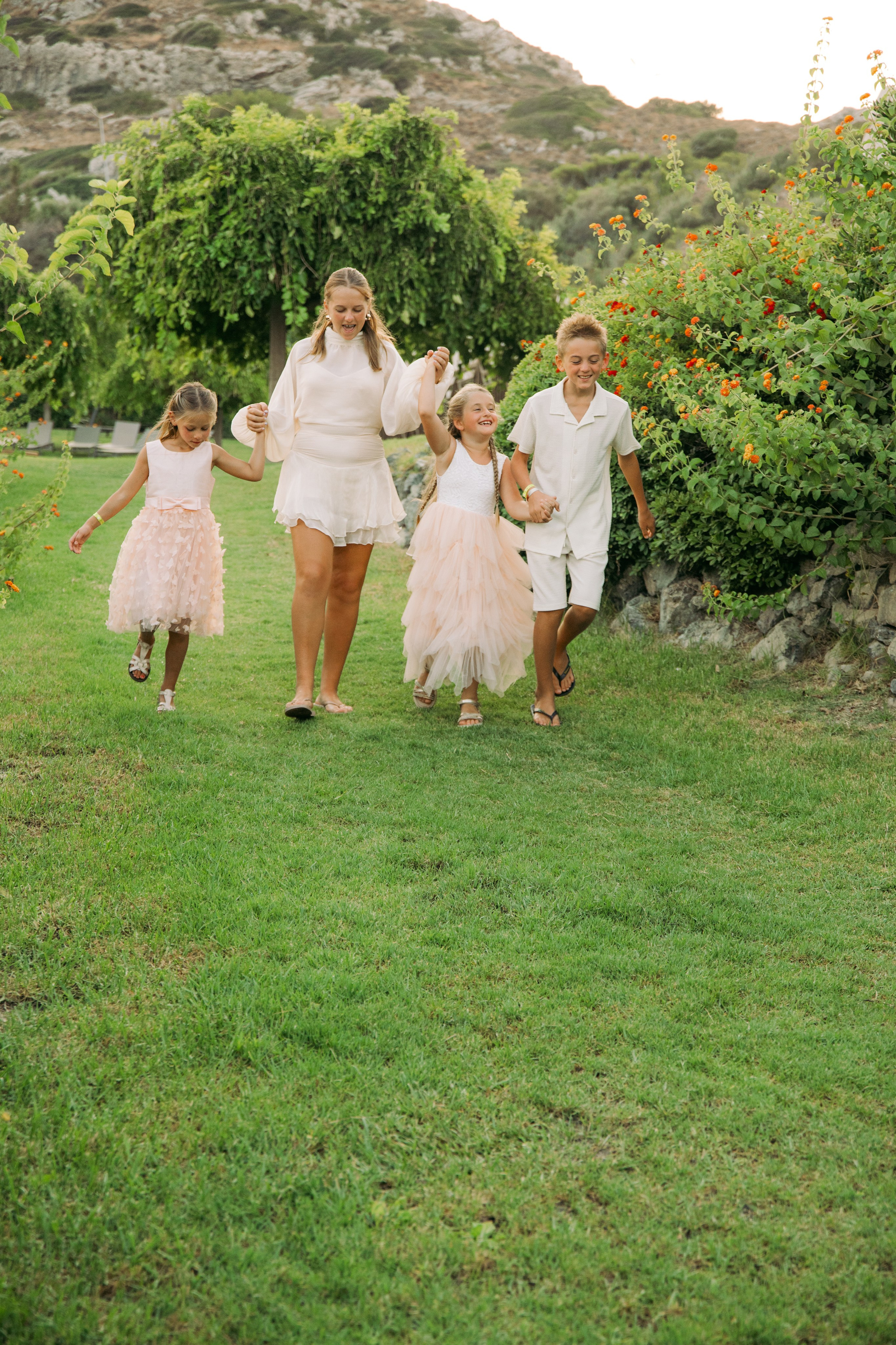 Inez family. Portrait- und Hochzeitsfotografin Irene Art Photo mit Sitz auf der griechischen Insel Rhodos