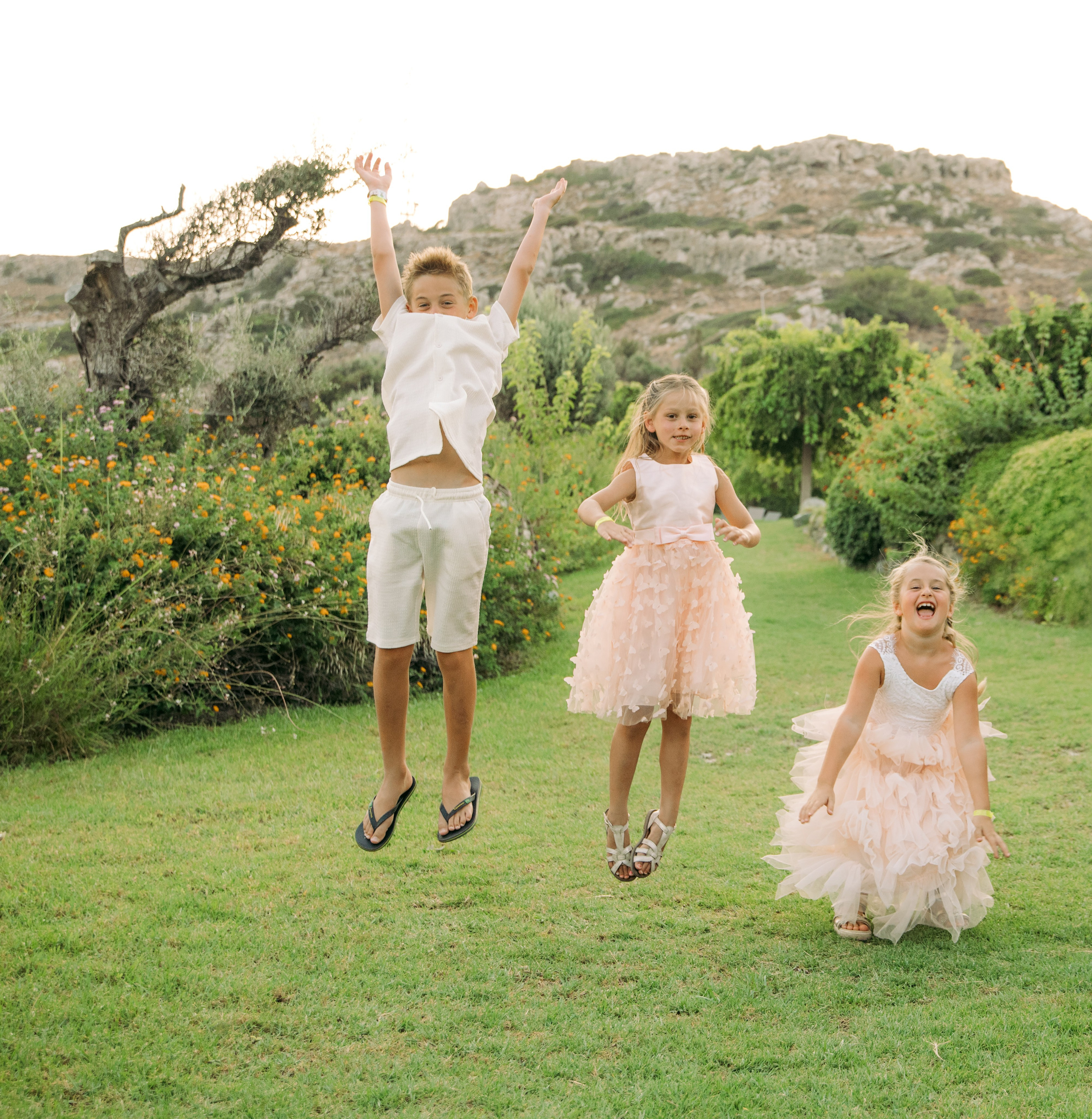 Inez family. Portrait- und Hochzeitsfotografin Irene Art Photo mit Sitz auf der griechischen Insel Rhodos