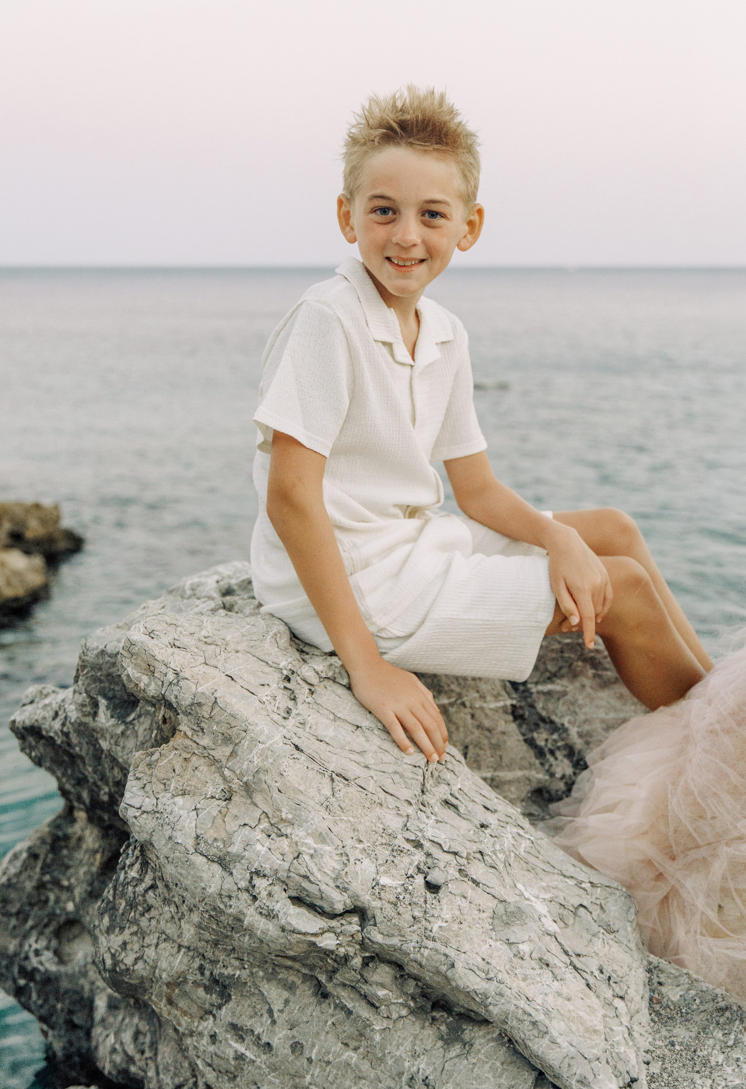 Inez family. Portrait- und Hochzeitsfotografin Irene Art Photo mit Sitz auf der griechischen Insel Rhodos