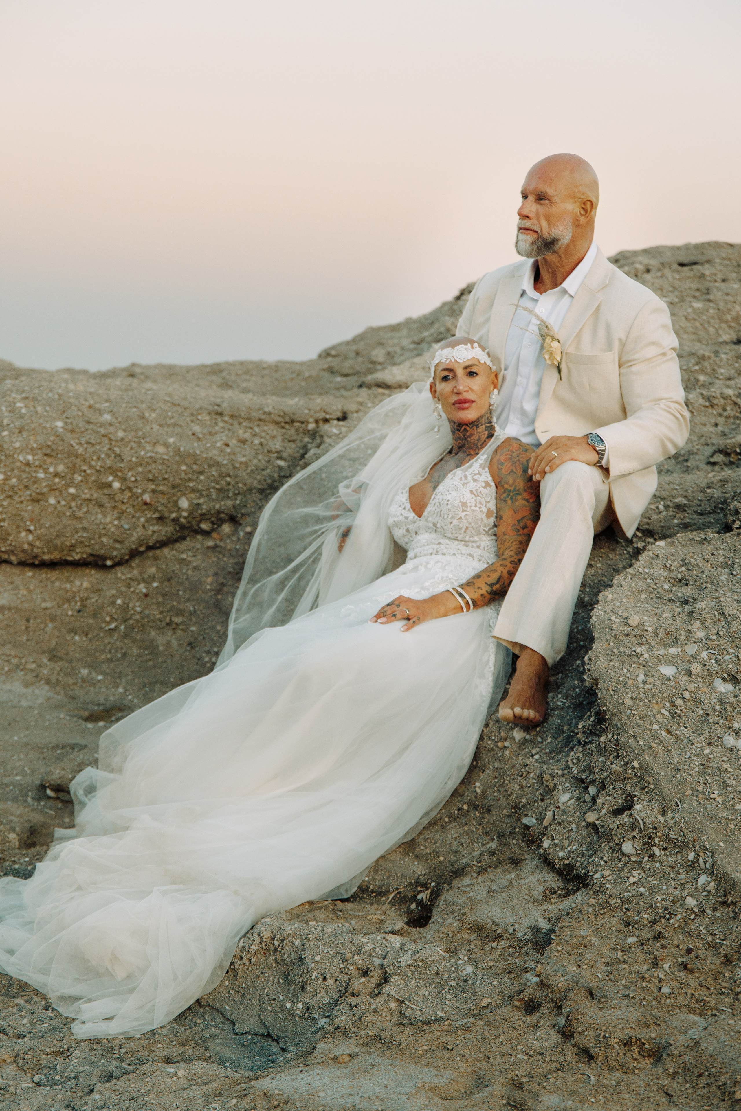 Unconventional Love Story. Portrait- und Hochzeitsfotografin Irene Art Photo mit Sitz auf der griechischen Insel Rhodos