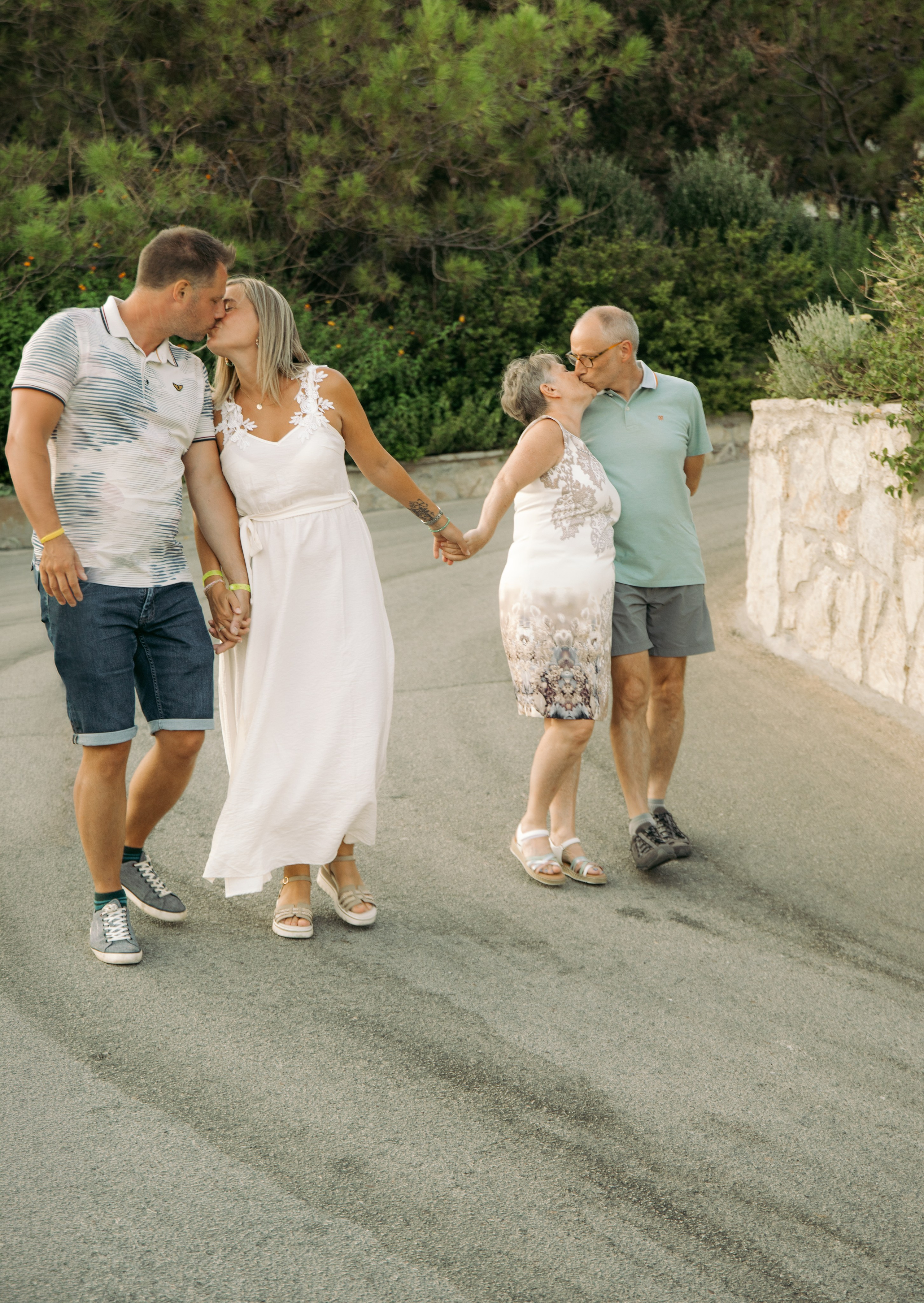 Inez family. Portrait- und Hochzeitsfotografin Irene Art Photo mit Sitz auf der griechischen Insel Rhodos