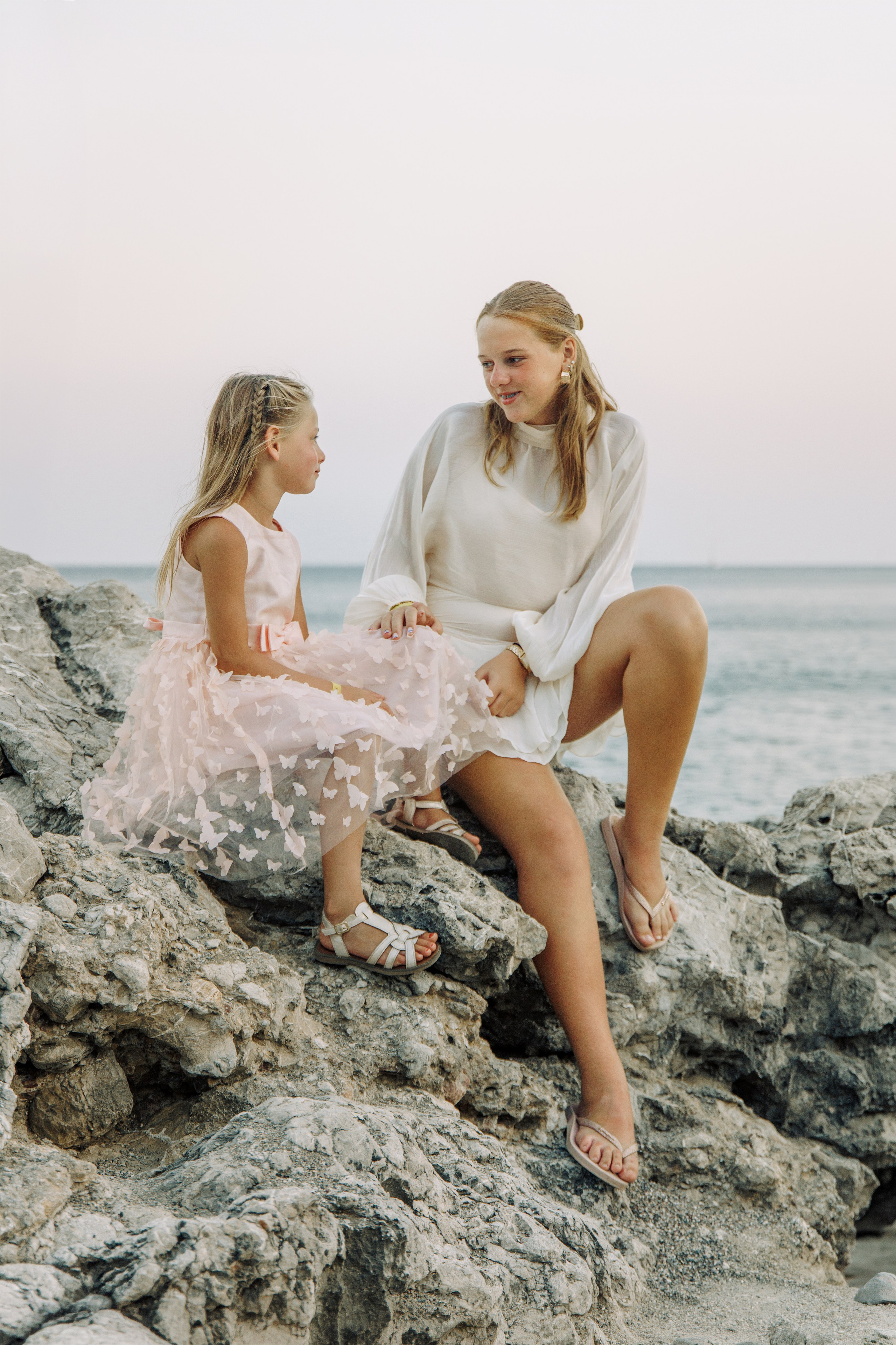 Inez family. Portrait- und Hochzeitsfotografin Irene Art Photo mit Sitz auf der griechischen Insel Rhodos