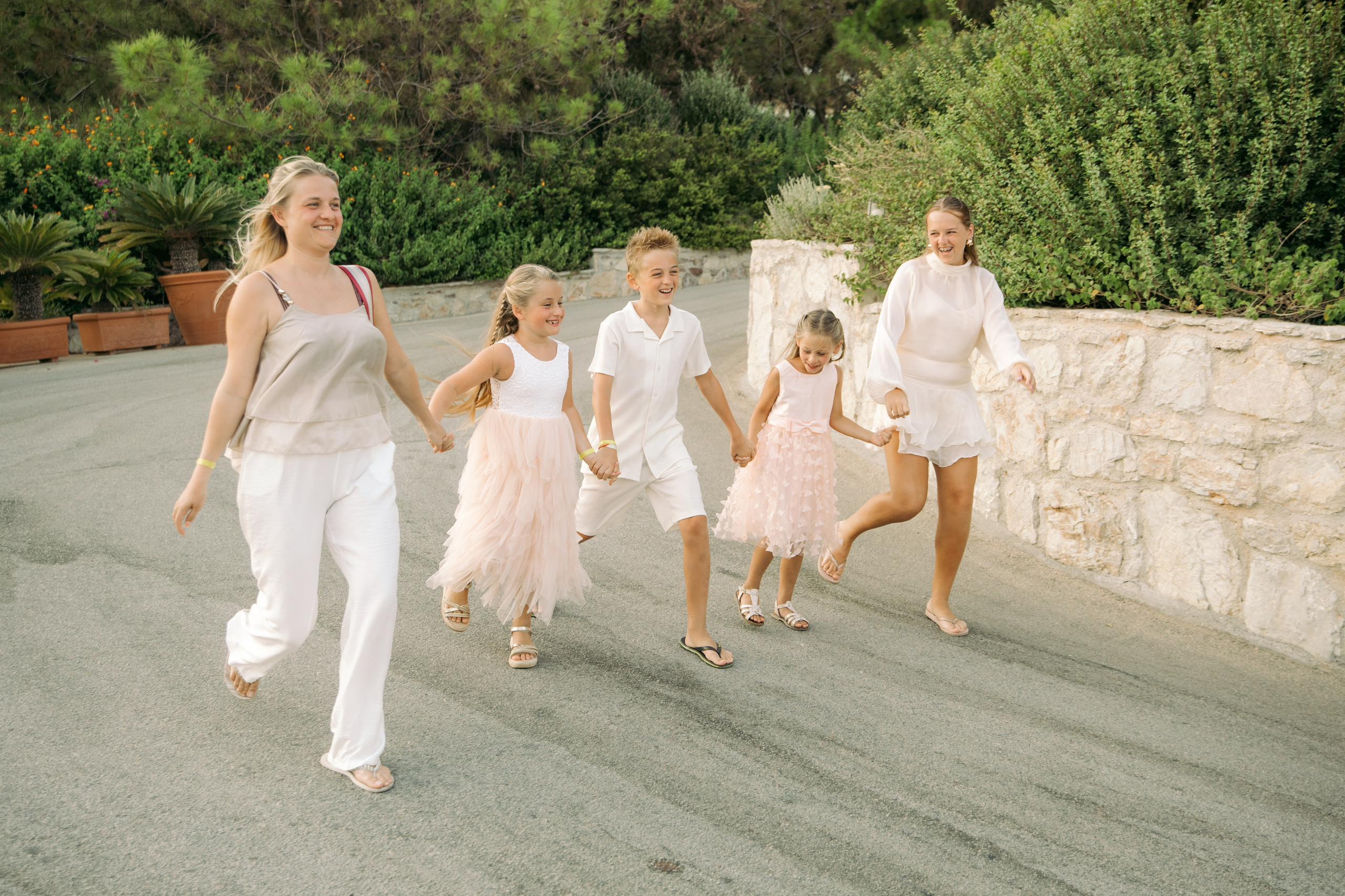 Inez family. Portrait- und Hochzeitsfotografin Irene Art Photo mit Sitz auf der griechischen Insel Rhodos