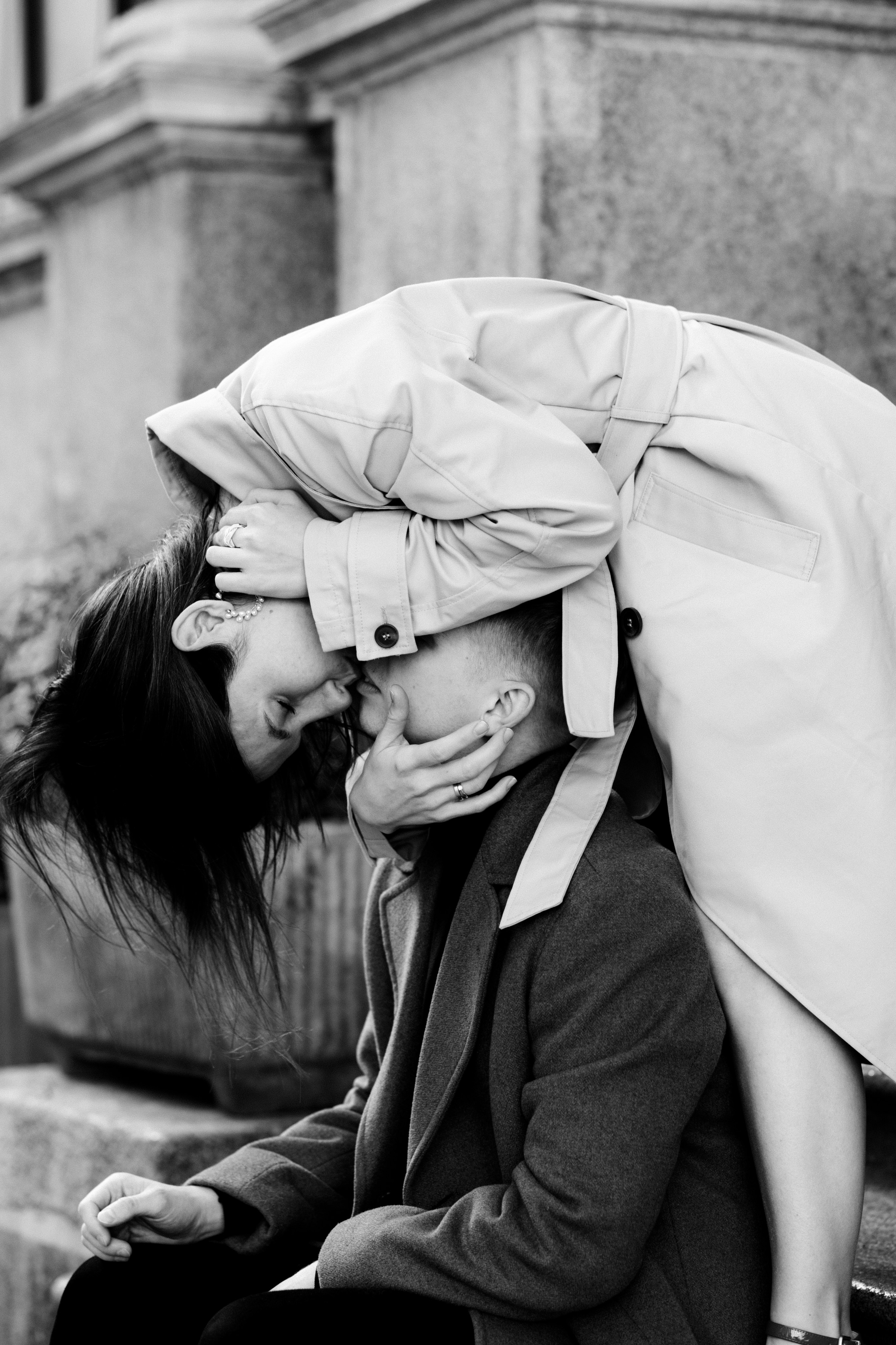 Romantic moments in Milan streets