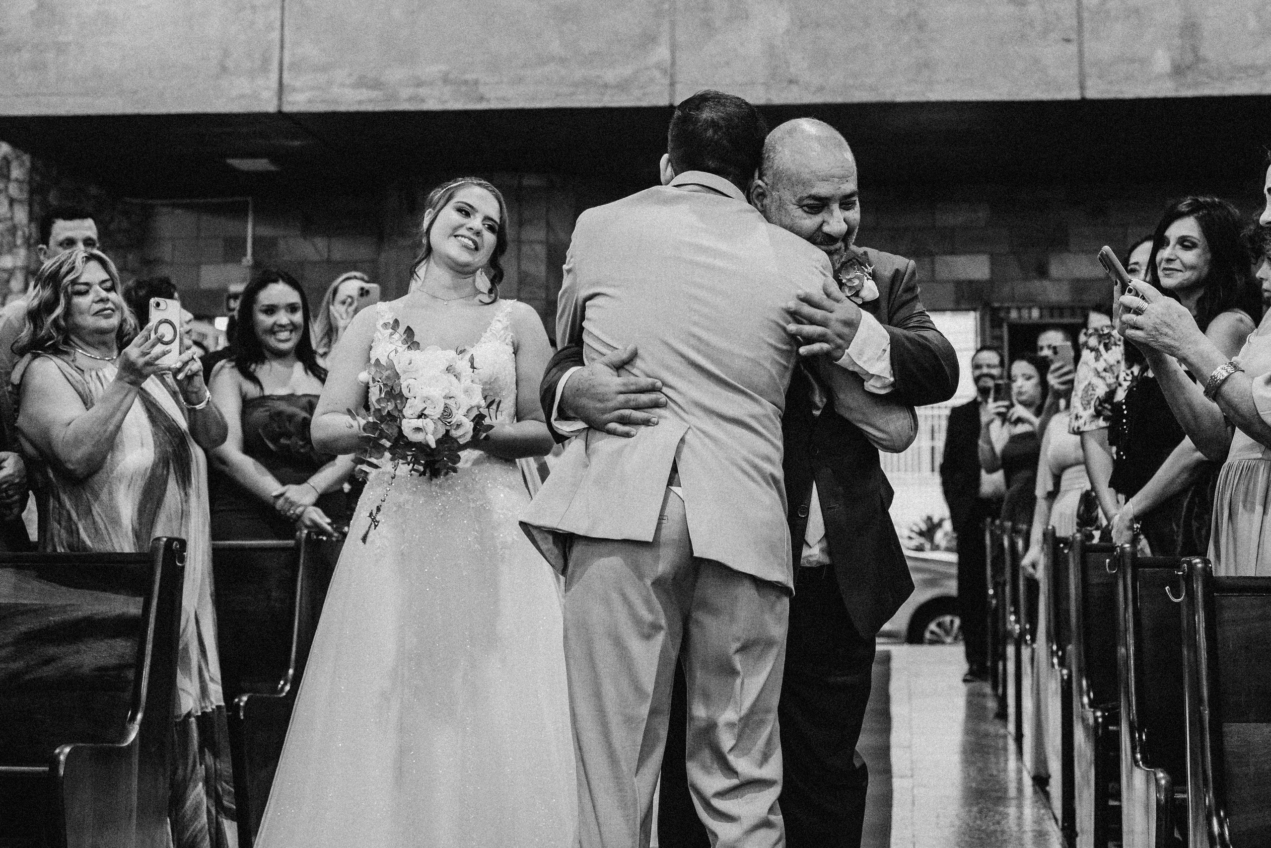 L & F — Já podemos marcar a renovação?. Fotografia de casamento em Belo Horizonte
