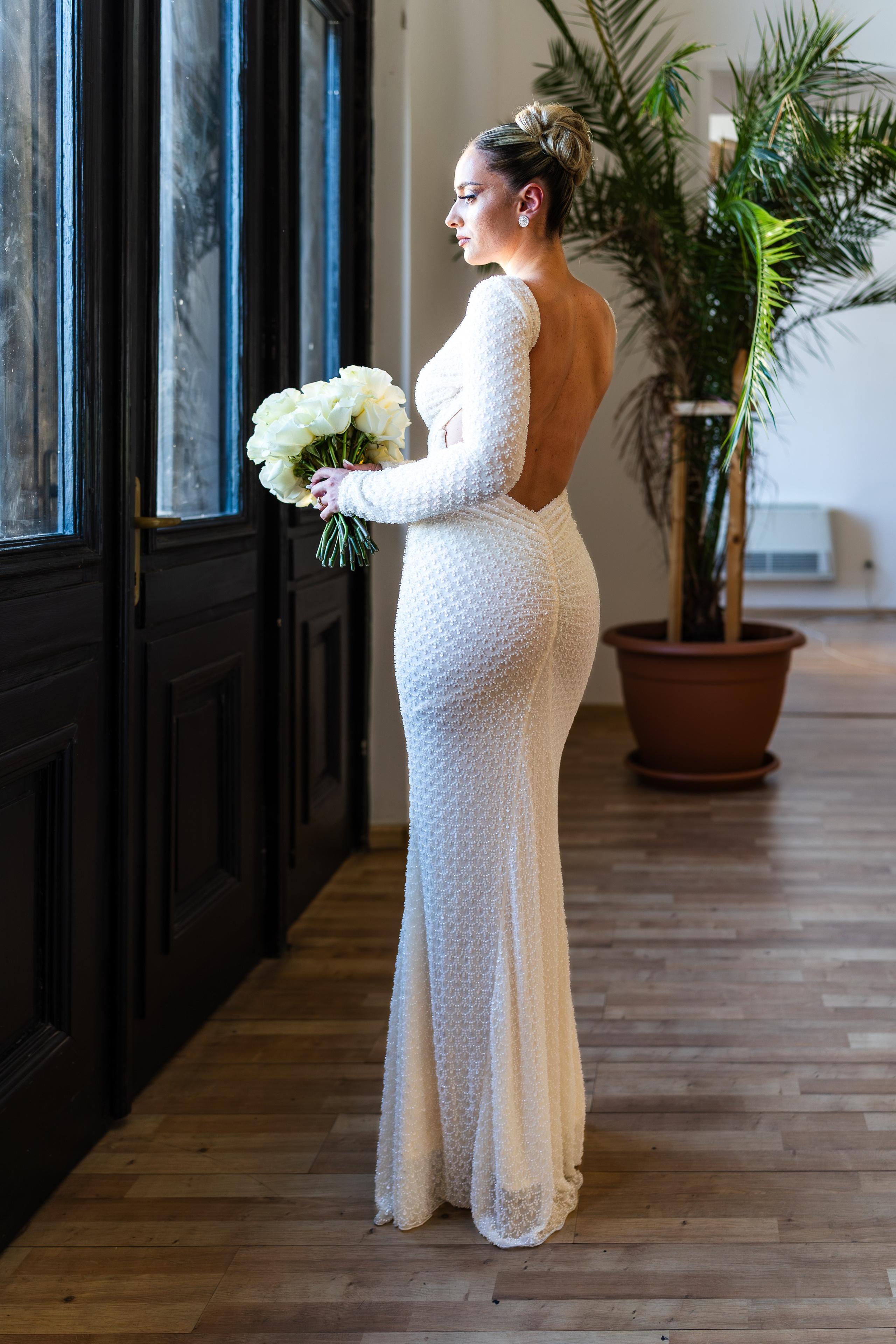 Cununia civilă a lui Tudor și Mădălina – eleganță, emoție și lumină. Event, portrait, and lifestyle photographer