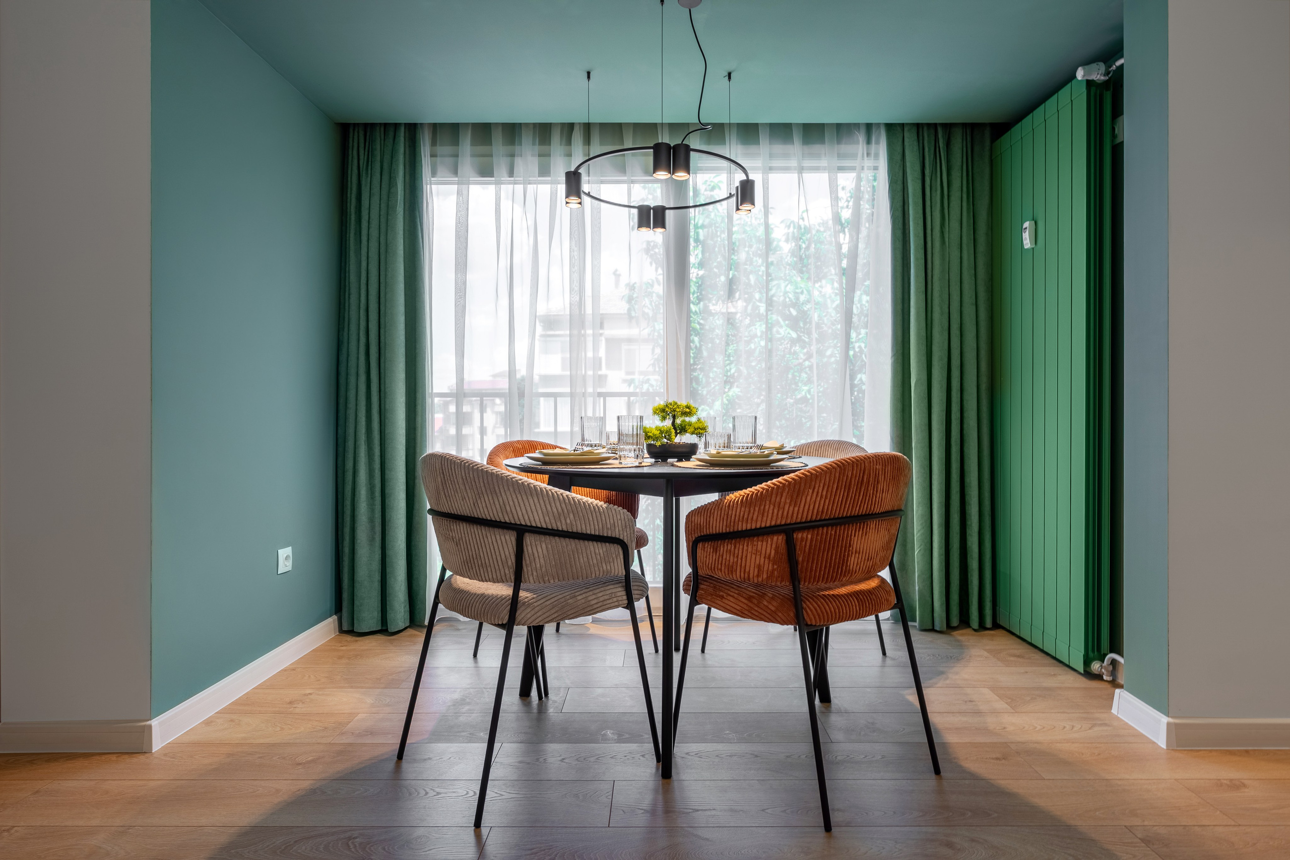 Booking/Airbnb. Професионален фотограф в Пловдив и областта