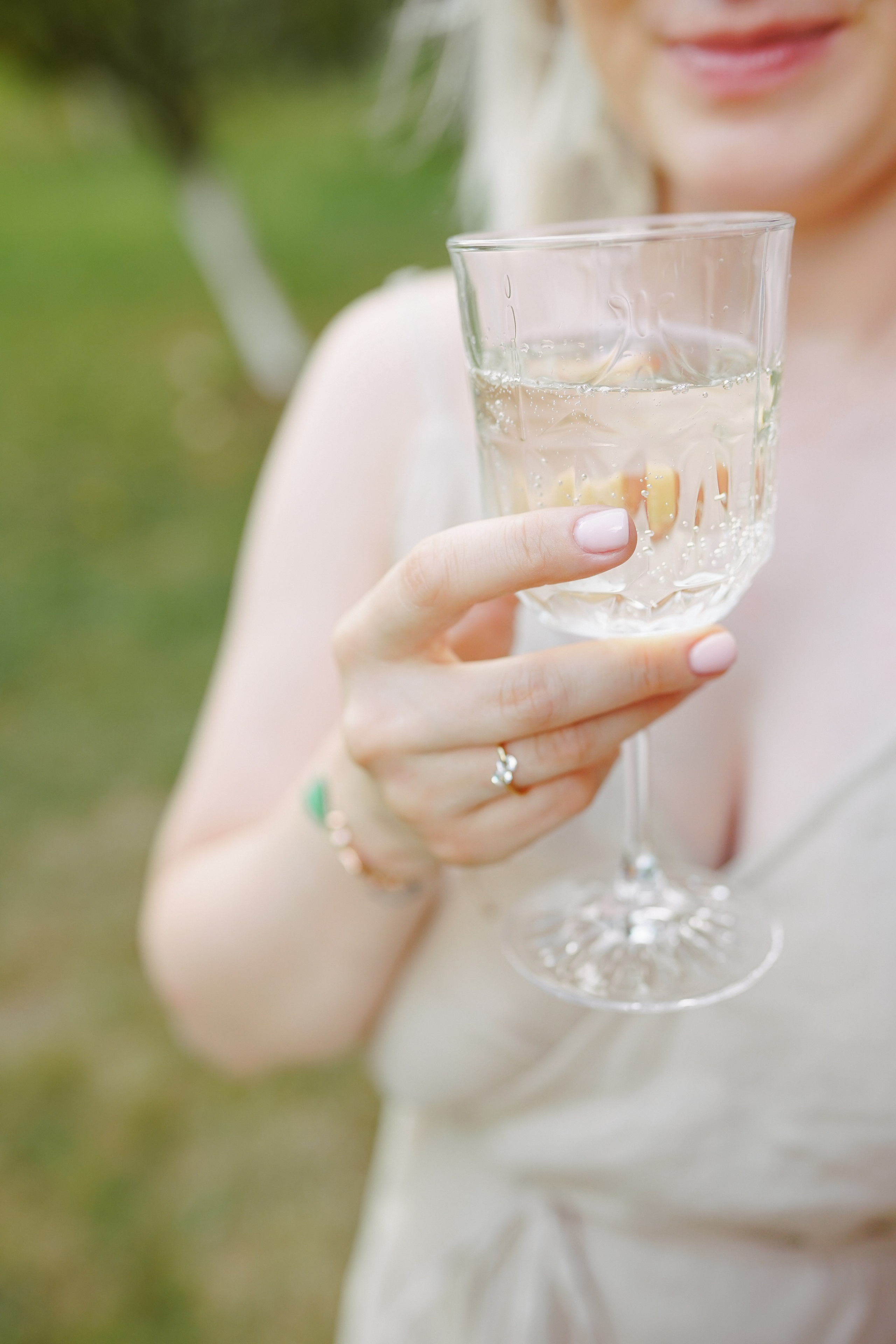 Fotografie de Eveniment Brașov: Povești Vizuale | Mădălina Beda. Madalina Beda- Artist vizual, fotograf, doula la nastere, consultant babywearing Brasov si in toata tara