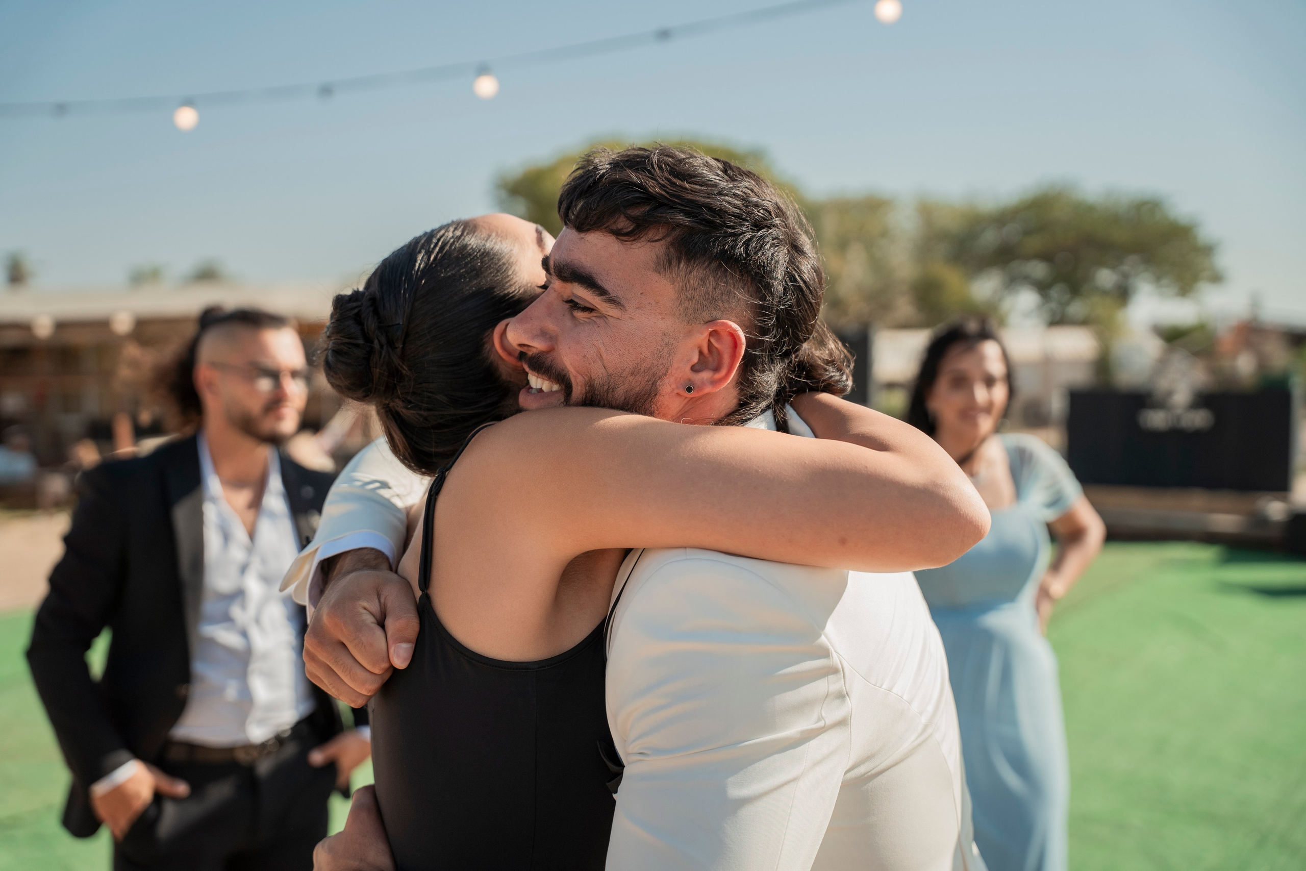 אביה ואחיה. יוסף מזרחי צילום חתונה, ברית וזוגיות. צלם מקצועי שאוהב להוציא אתכם הכי יפים ברגעים הכי מרגשים