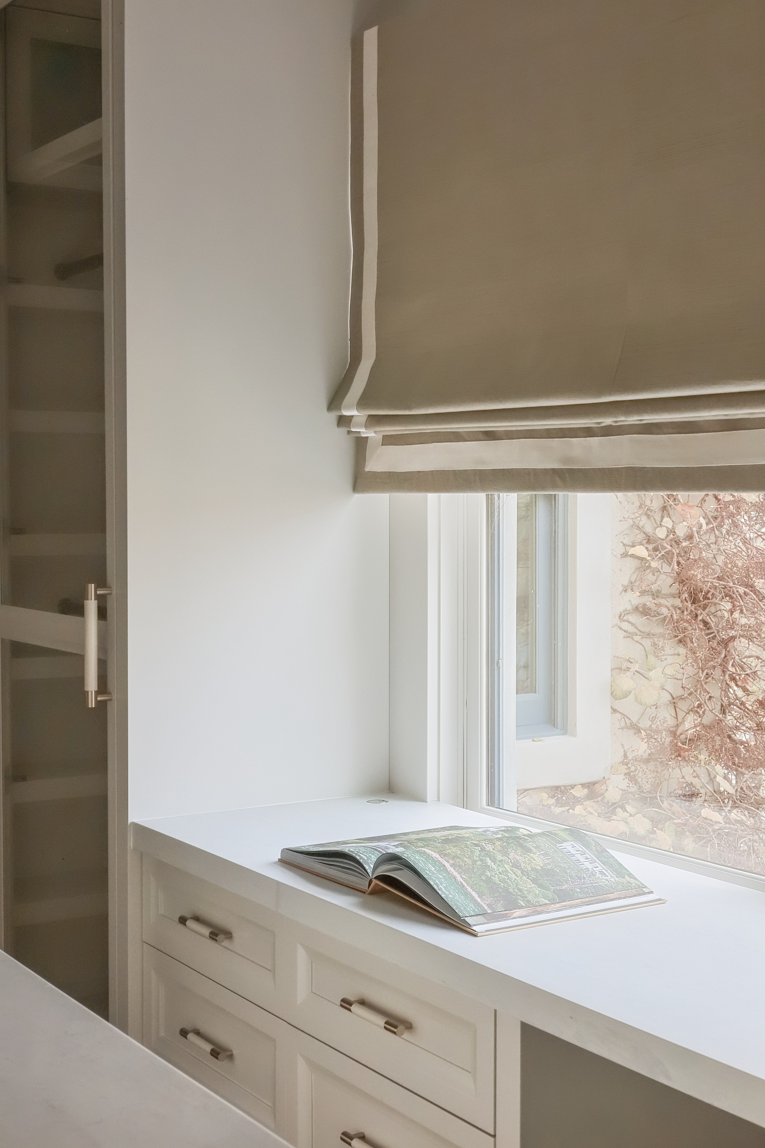 DRESSING ROOM. Ksenia Pedersen Interior Design / Hamptons Interior Designer Based in Montauk