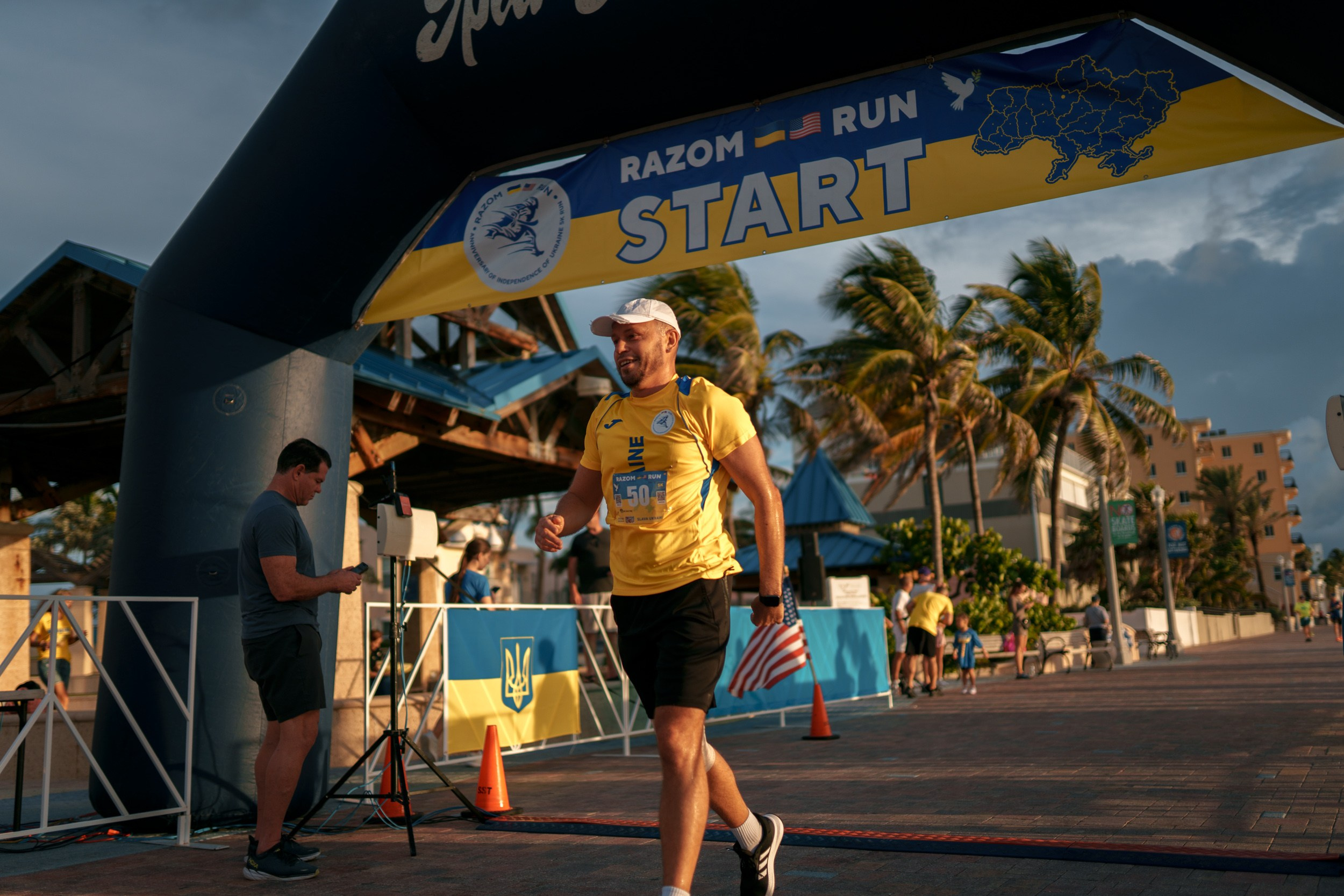 RAZOM RUN. ФОТОГРАФ ФЛОРИДА МАЙАМИ